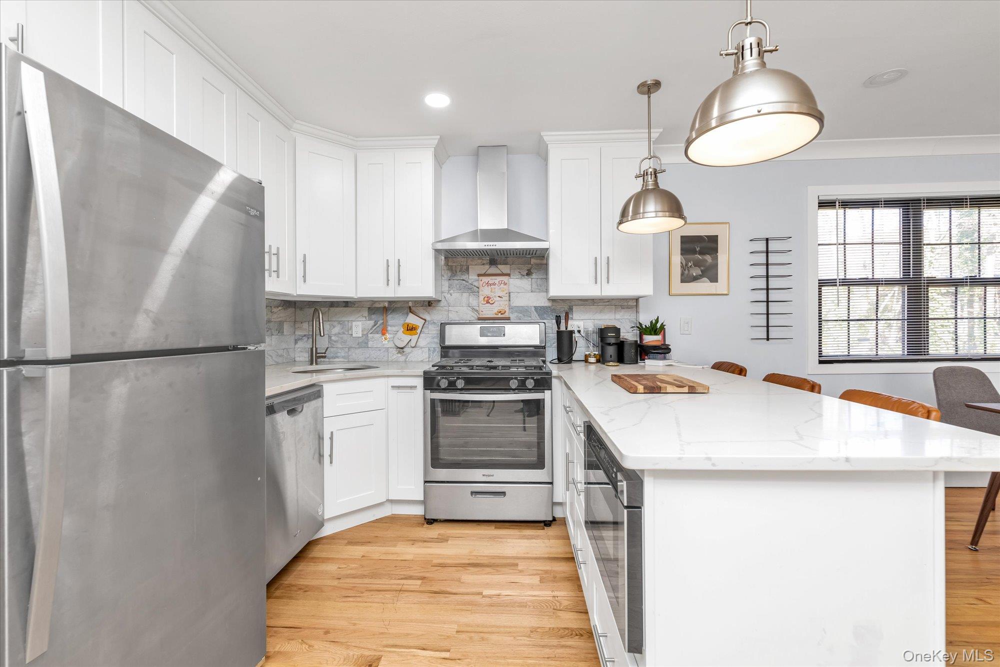 #9 photo, 4 Finch Place, Huntington , NY 11743