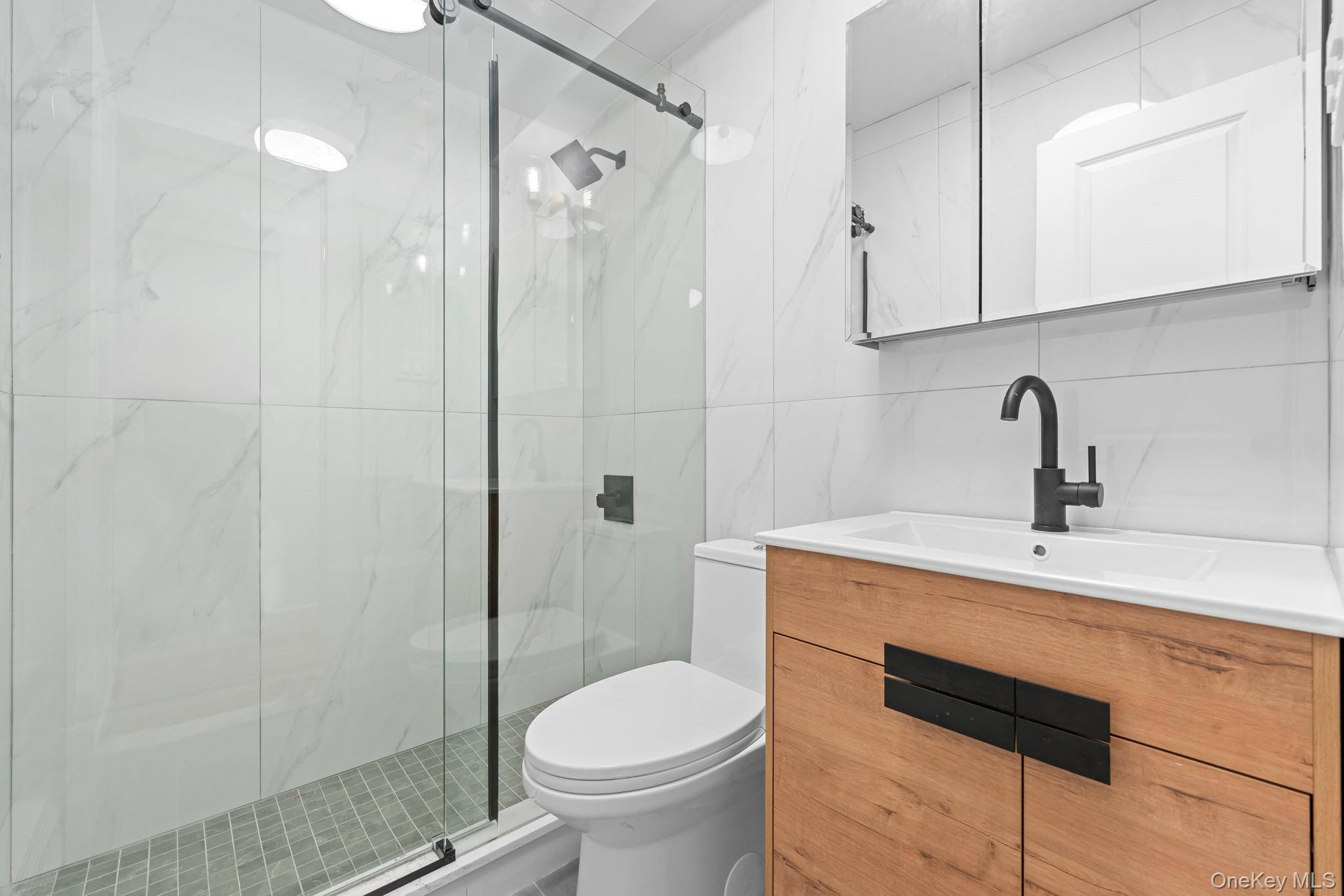 #10 photo, 8332 159th Street, Jamaica Hills , NY 11432