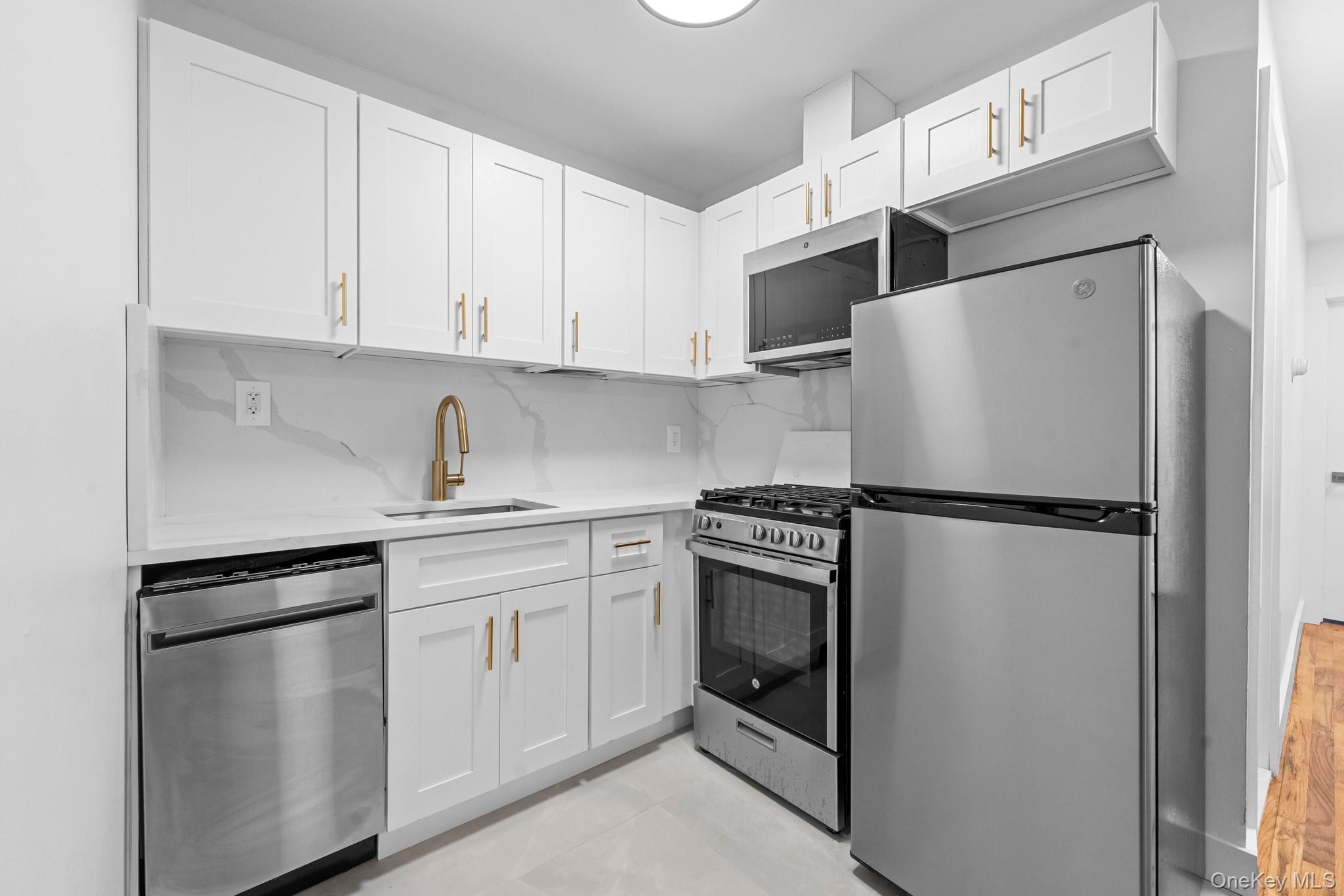 #3 photo, 8332 159th Street, Jamaica Hills , NY 11432