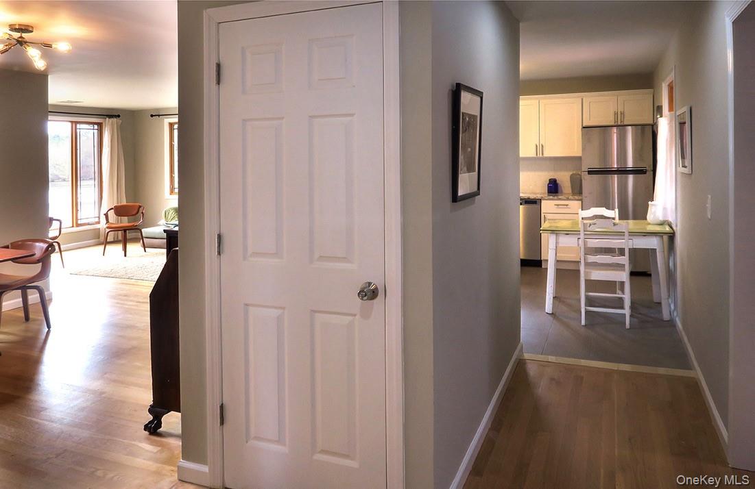 #11 photo, 1375 W Main Street, 롱 아일랜드 Riverhead , NY 11901