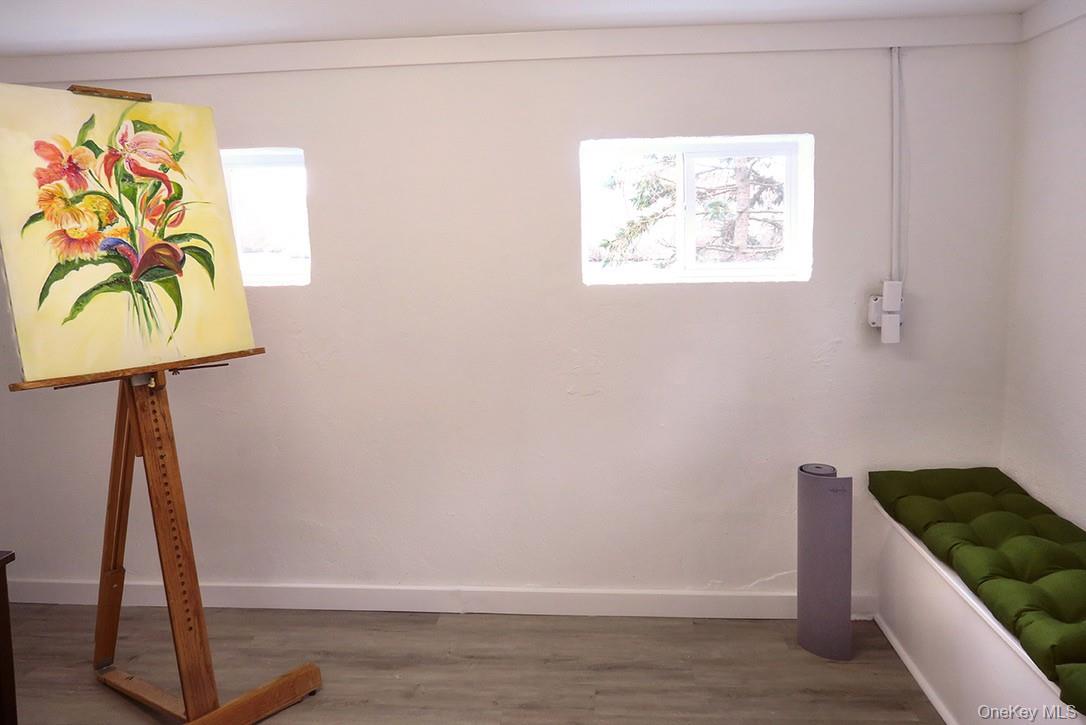 #14 photo, 1375 W Main Street, 롱 아일랜드 Riverhead , NY 11901