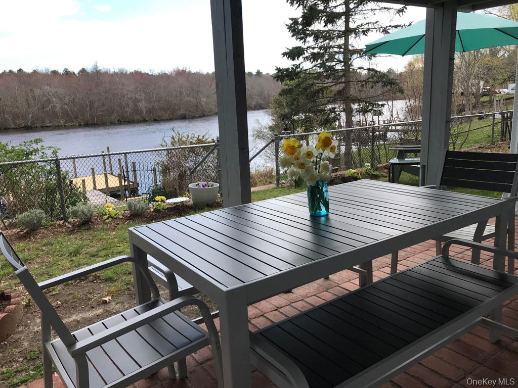 #18 photo, 1375 W Main Street, 롱 아일랜드 Riverhead , NY 11901