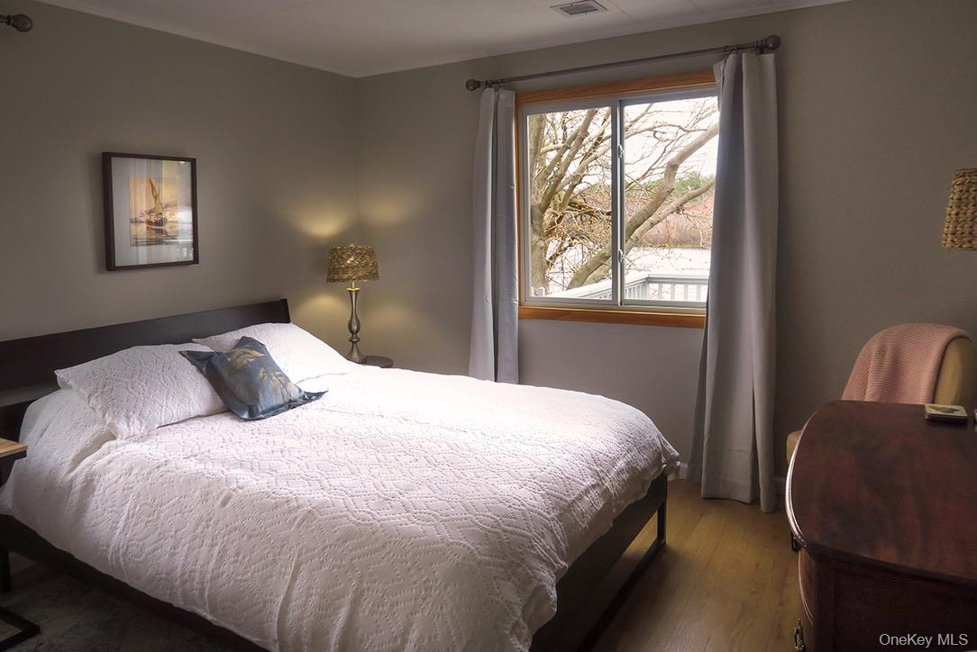 #8 photo, 1375 W Main Street, 롱 아일랜드 Riverhead , NY 11901