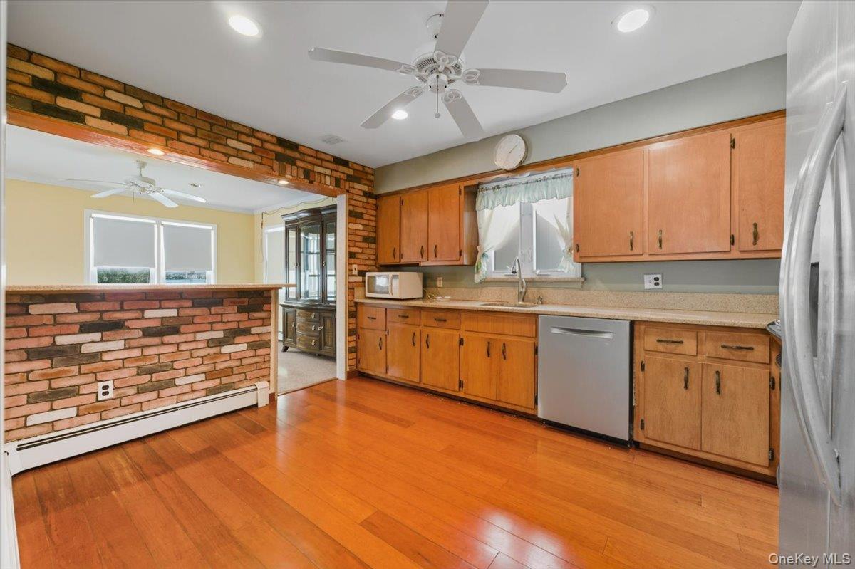 #7 photo, 401 W Walnut Street, 롱 아일랜드 Long Beach , NY 11561