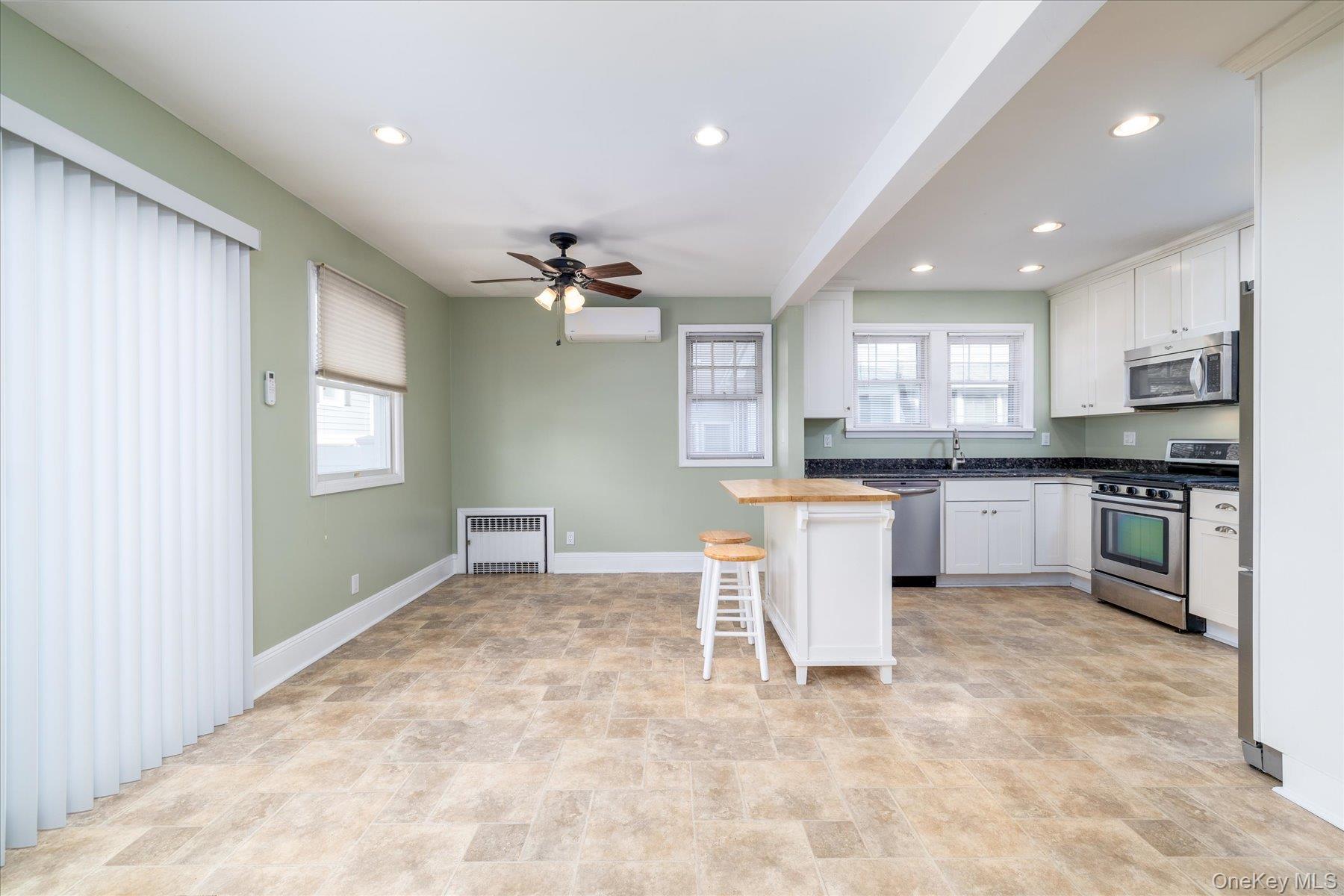 #15 photo, 25 Aldred Avenue, Rockville Centre , NY 11570