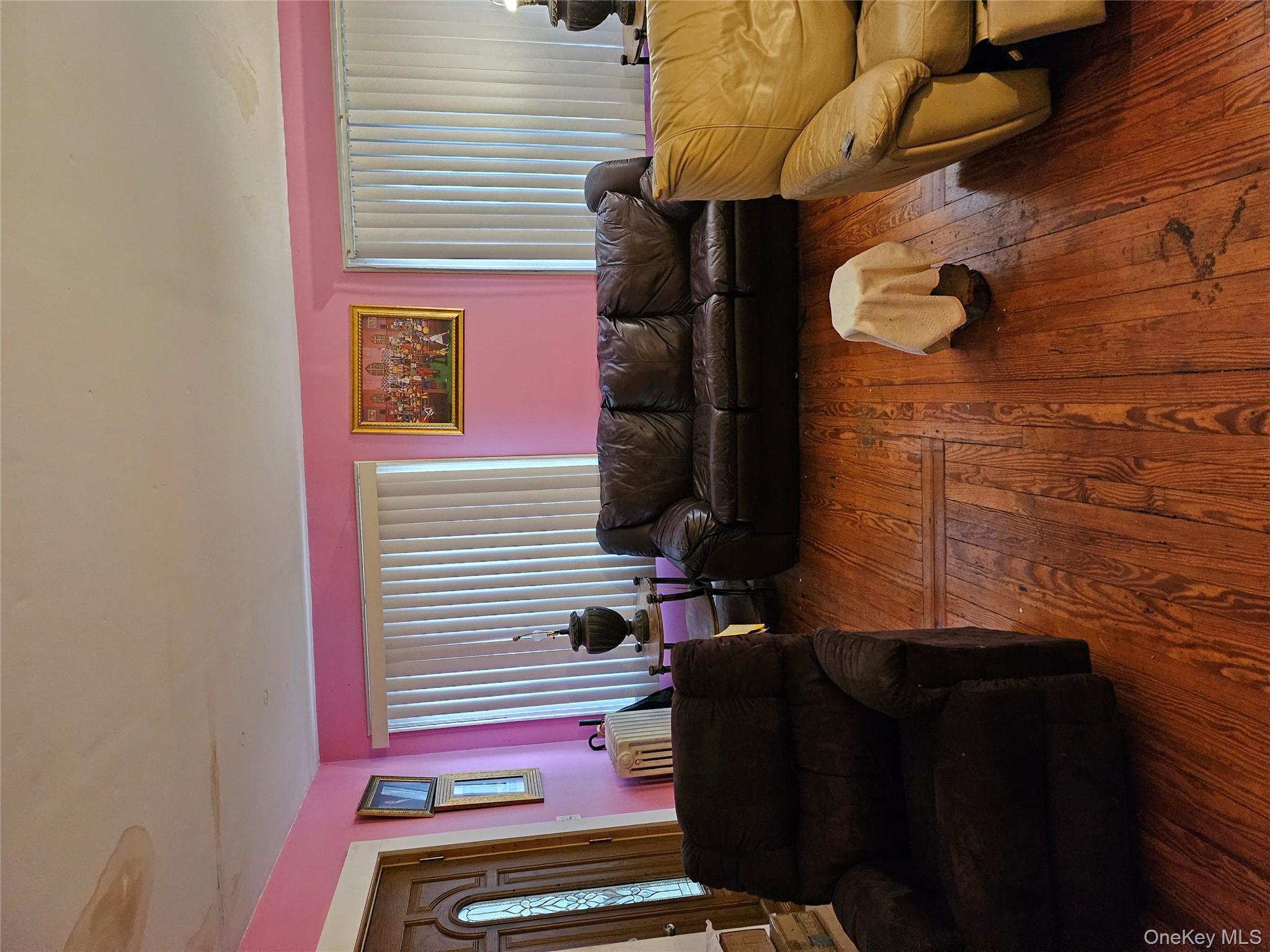 #3 photo, 54 Marshall, 长岛 Hempstead , NY 11550