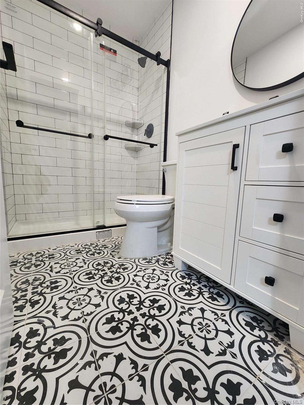 #11 photo, 159 Cleveland Avenue, नासाउ काउंटी Mineola , NY 11501