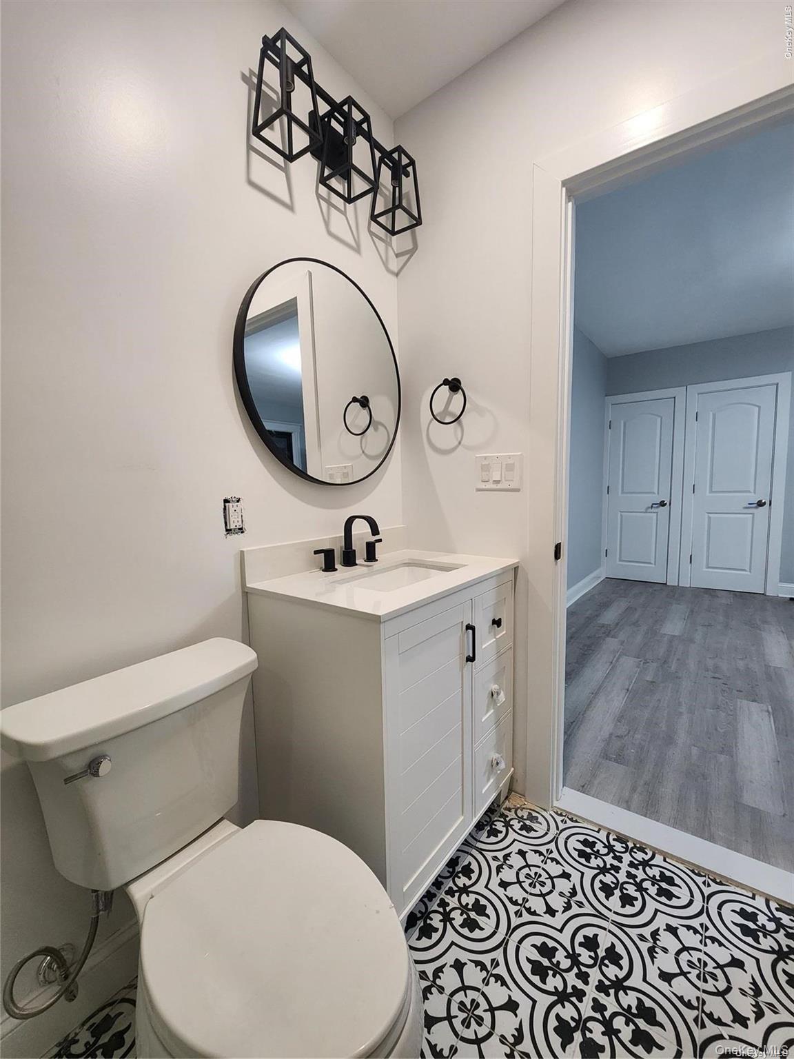 #13 photo, 159 Cleveland Avenue, नासाउ काउंटी Mineola , NY 11501