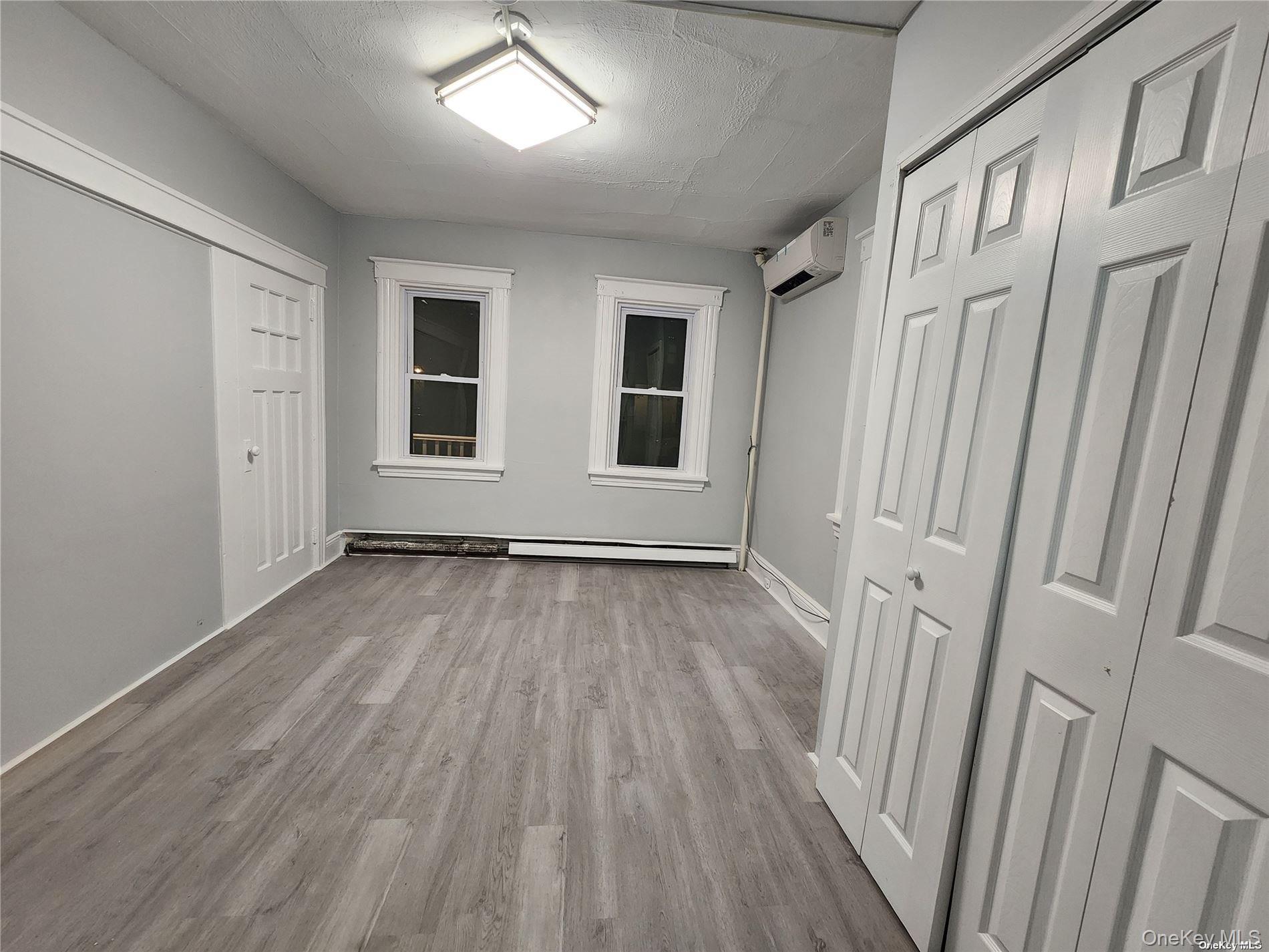 #17 photo, 159 Cleveland Avenue, नासाउ काउंटी Mineola , NY 11501