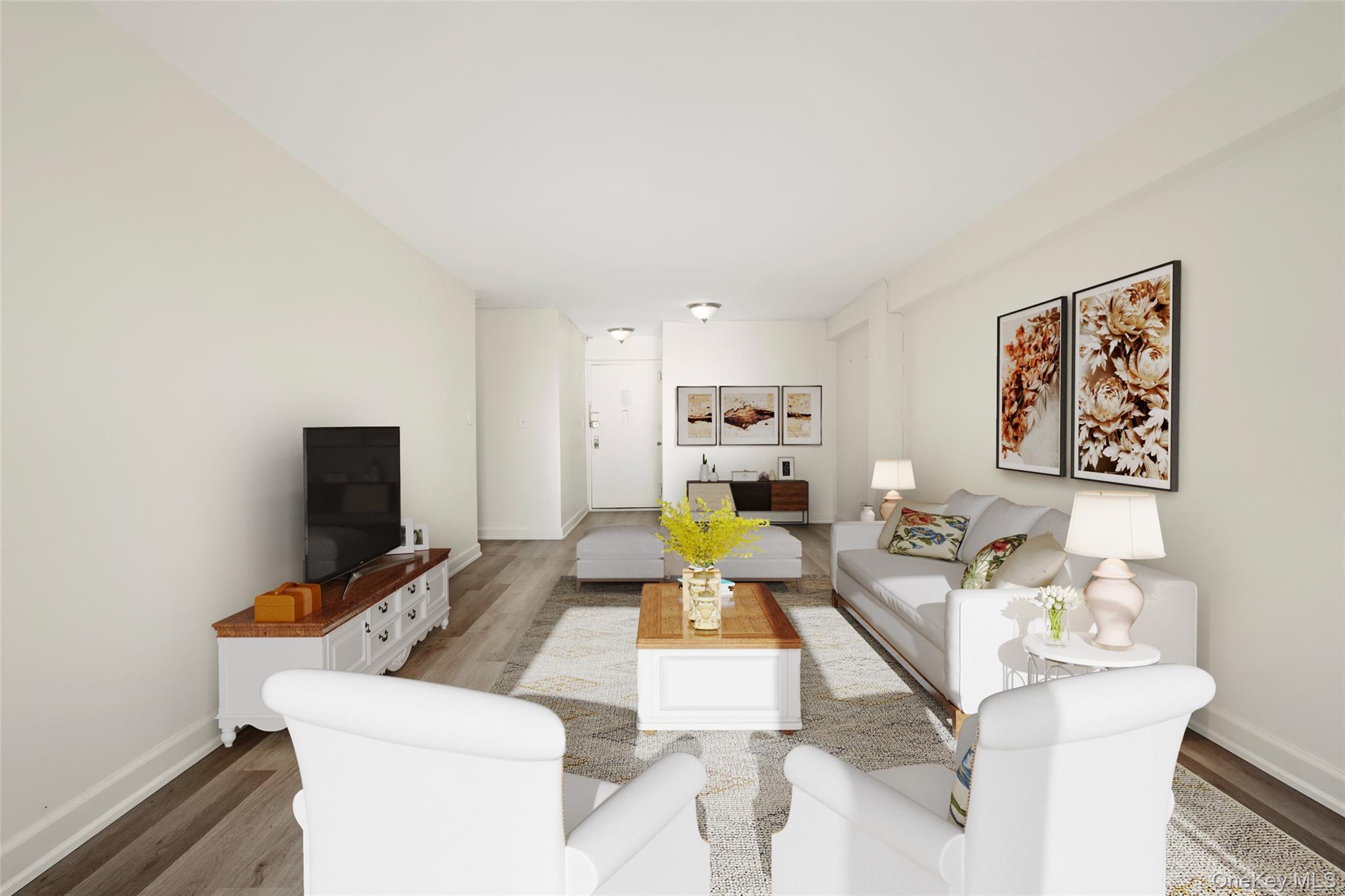 #3 photo, 67-41 Burns Street, קווינס Forest Hills , NY 11375