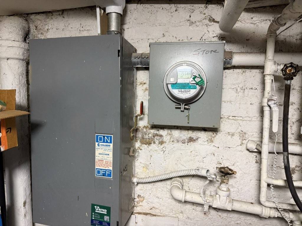 #17 photo, 288 3rd Ave, Brooklyn , NY 11215