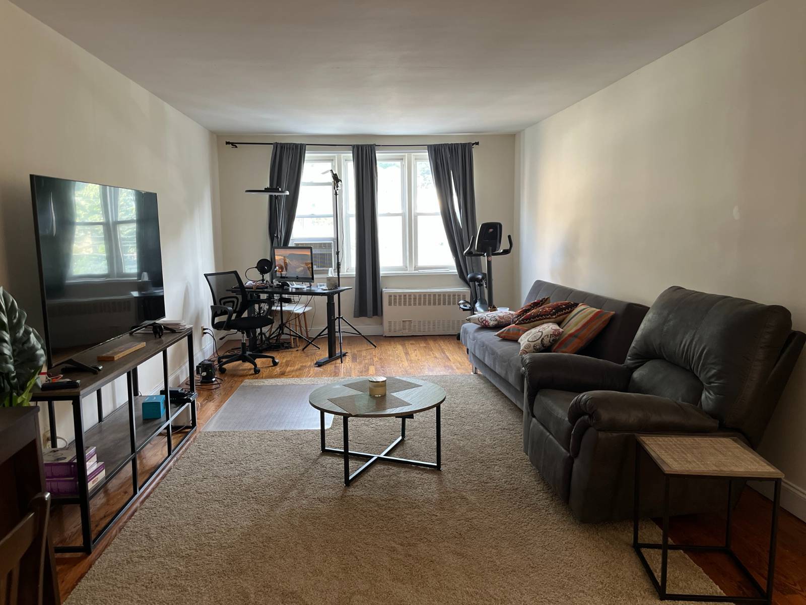 #1 photo, 709 Warburton Ave, #4G, Yonkers , NY 10701