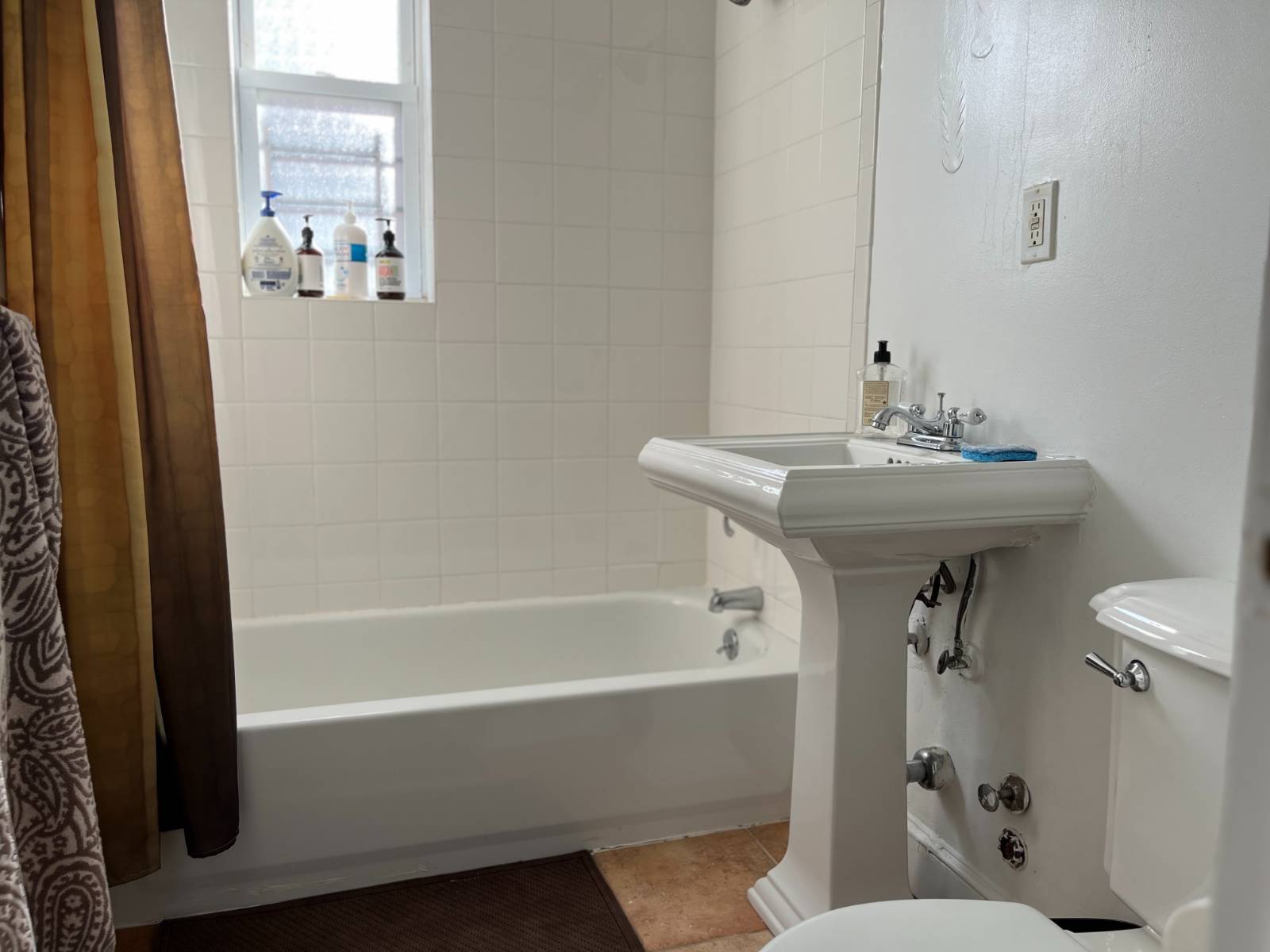 #7 photo, 709 Warburton Ave, #4G, Yonkers , NY 10701