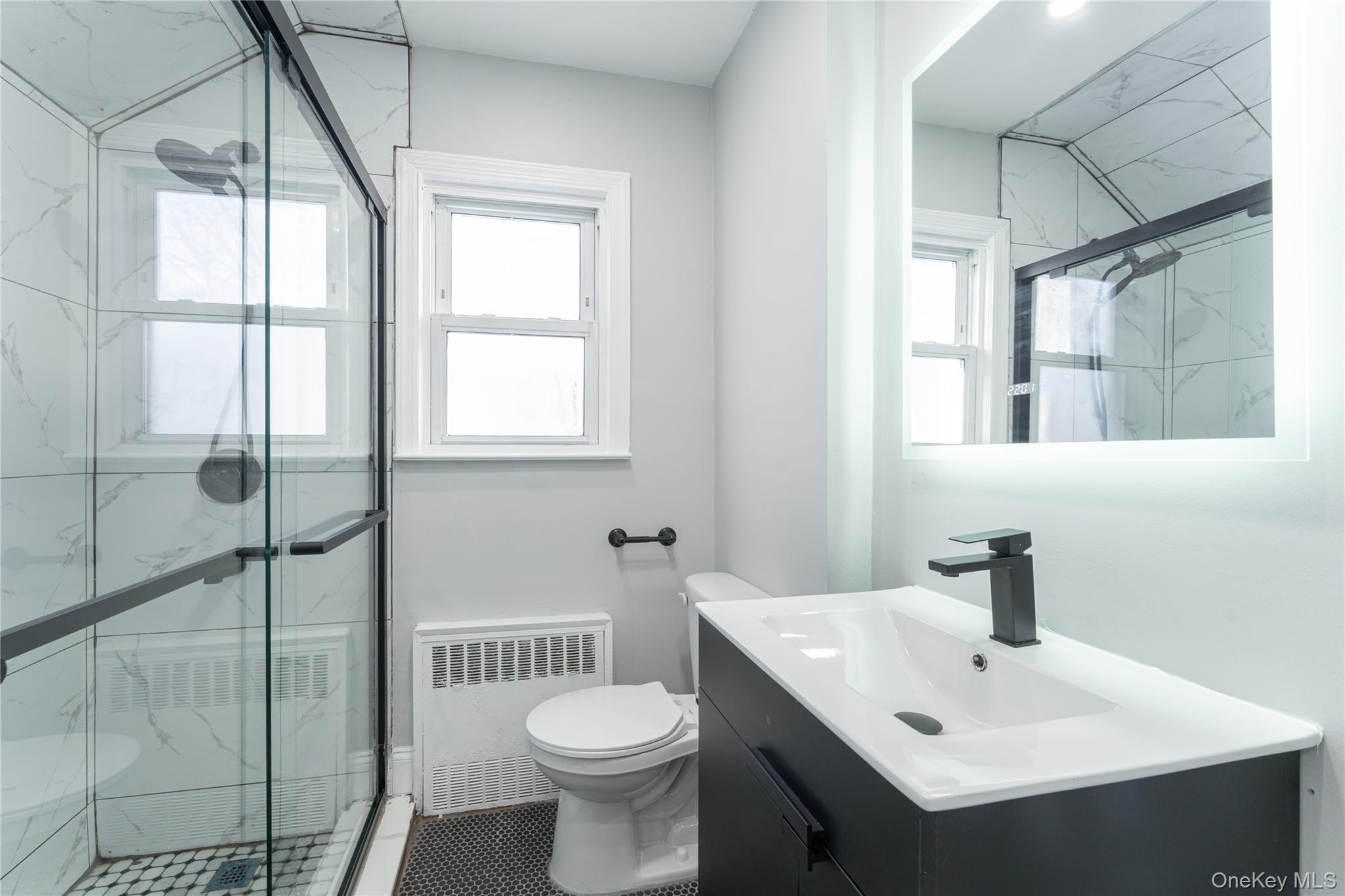 #14 photo, 17031 Grand Central Parkway, Jamaica Hills , NY 11432