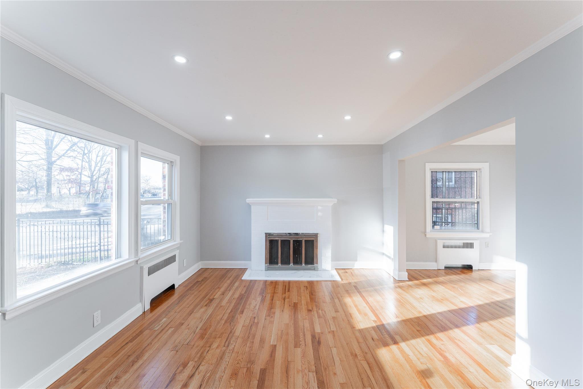 #2 photo, 17031 Grand Central Parkway, Jamaica Hills , NY 11432