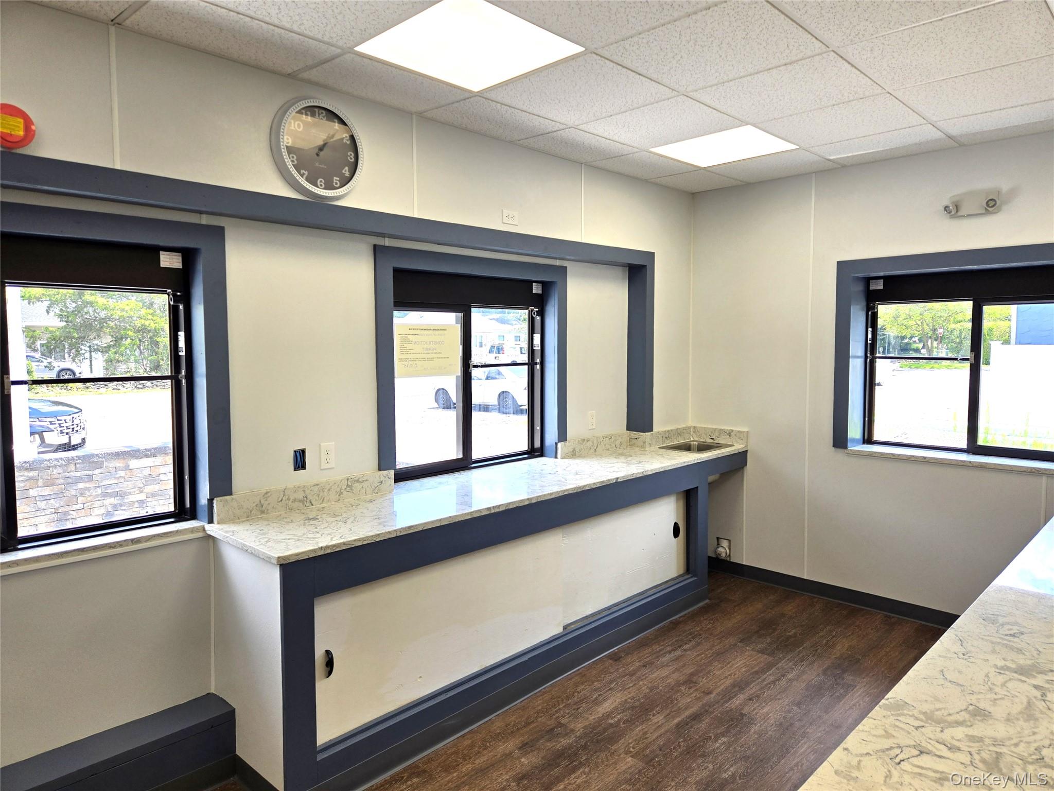 #12 photo, 815 Violet Avenue, Hyde Park , NY 12538