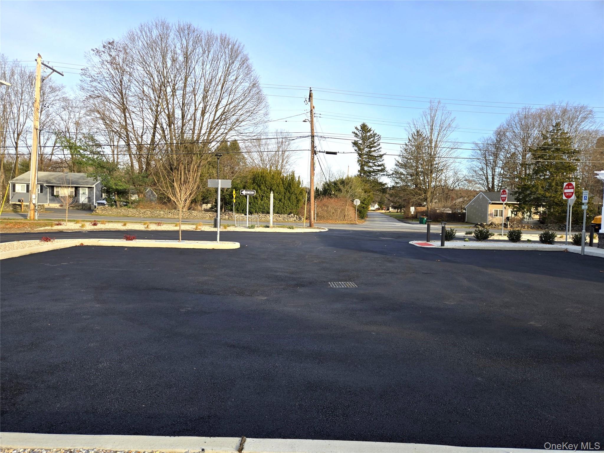 #8 photo, 815 Violet Avenue, Hyde Park , NY 12538