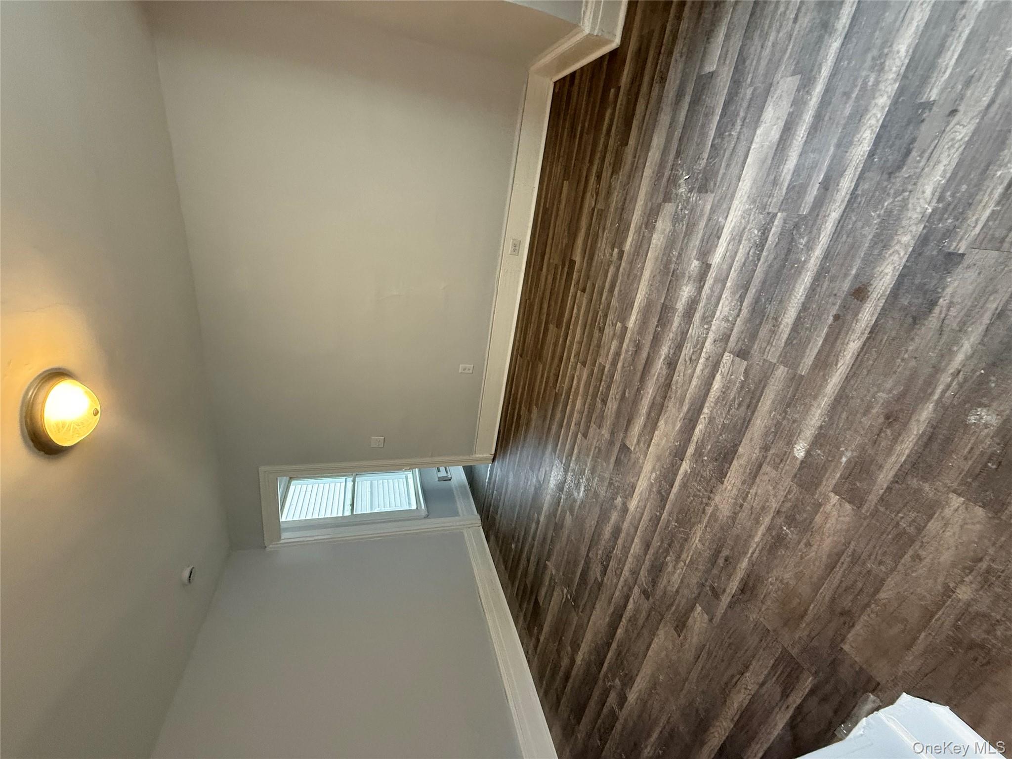 #3 photo, 17 Conklin Street, 紐約州 Poughkeepsie , NY 12601