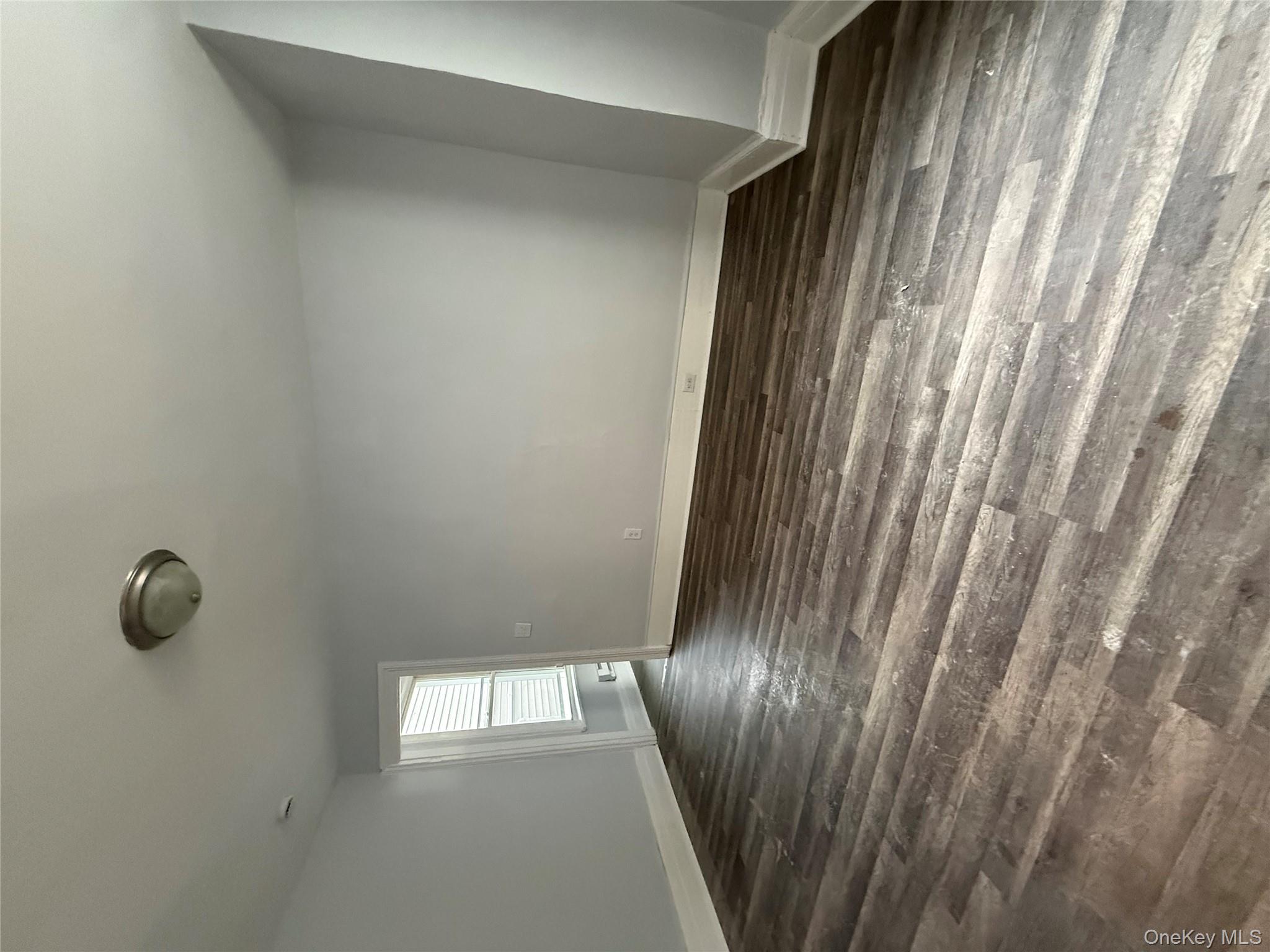 #4 photo, 17 Conklin Street, 紐約州 Poughkeepsie , NY 12601