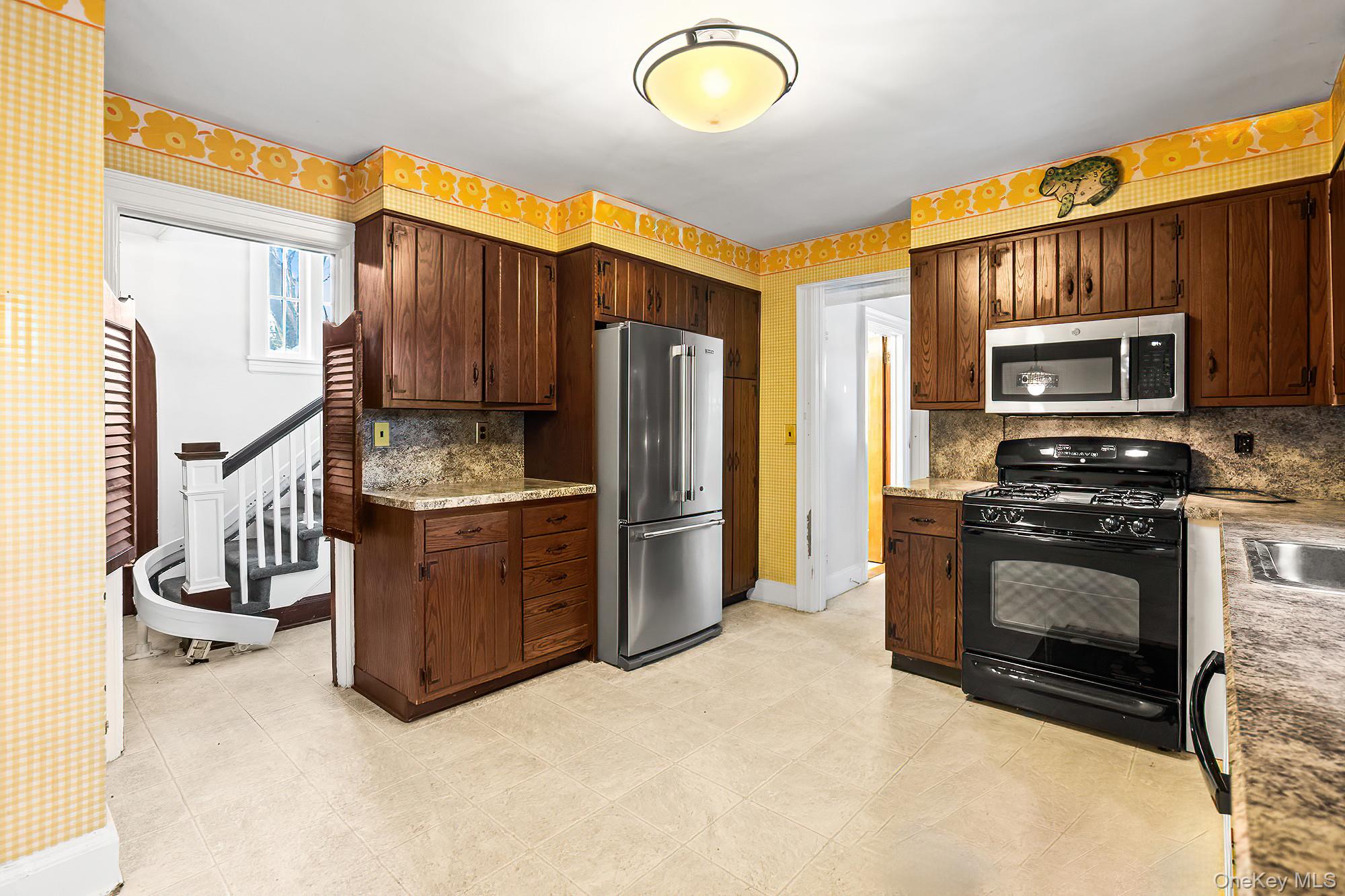 #16 photo, 3 Ridgecrest, Scarsdale , NY 10583