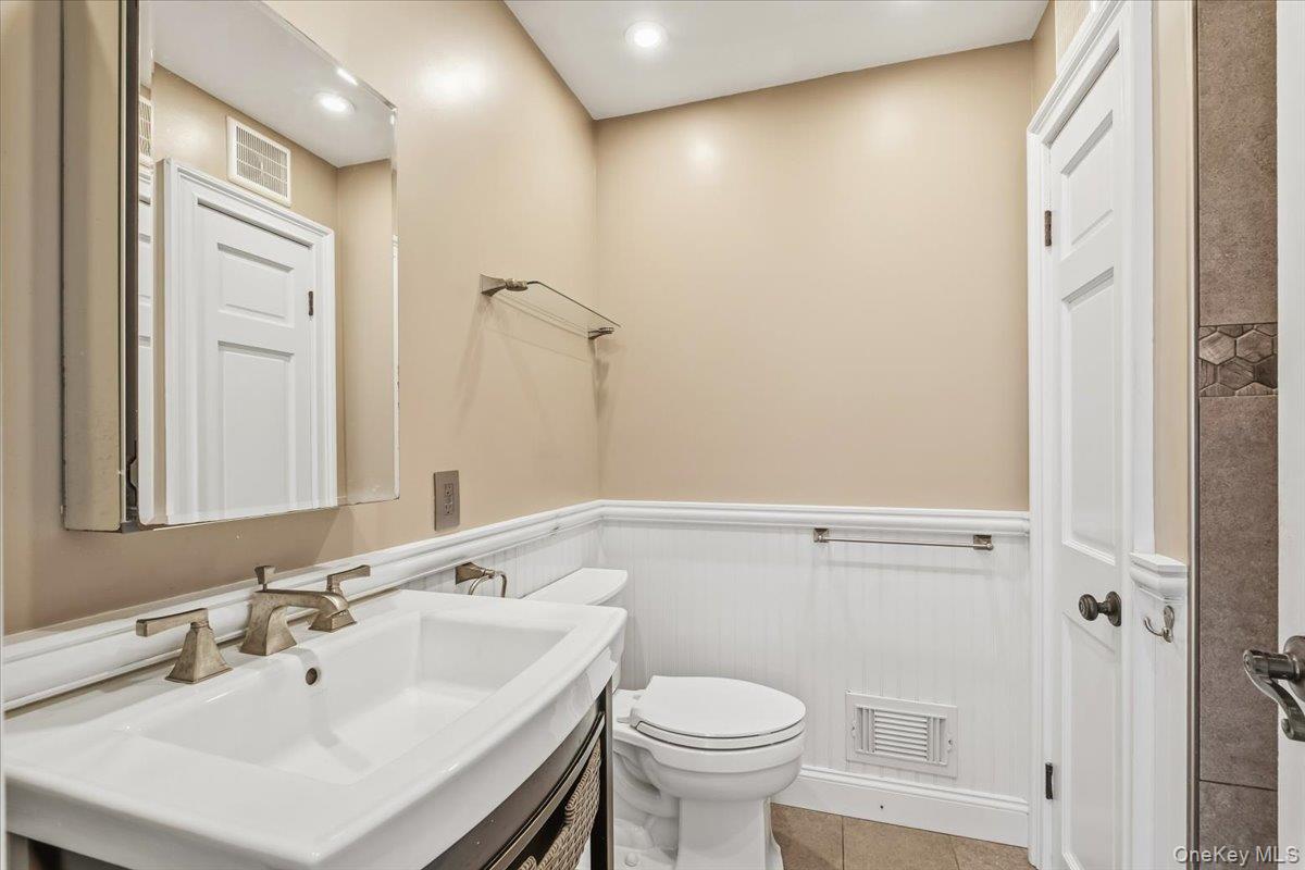 #17 photo, 31 Cardoza Avenue, Mohegan Lake , NY 10547