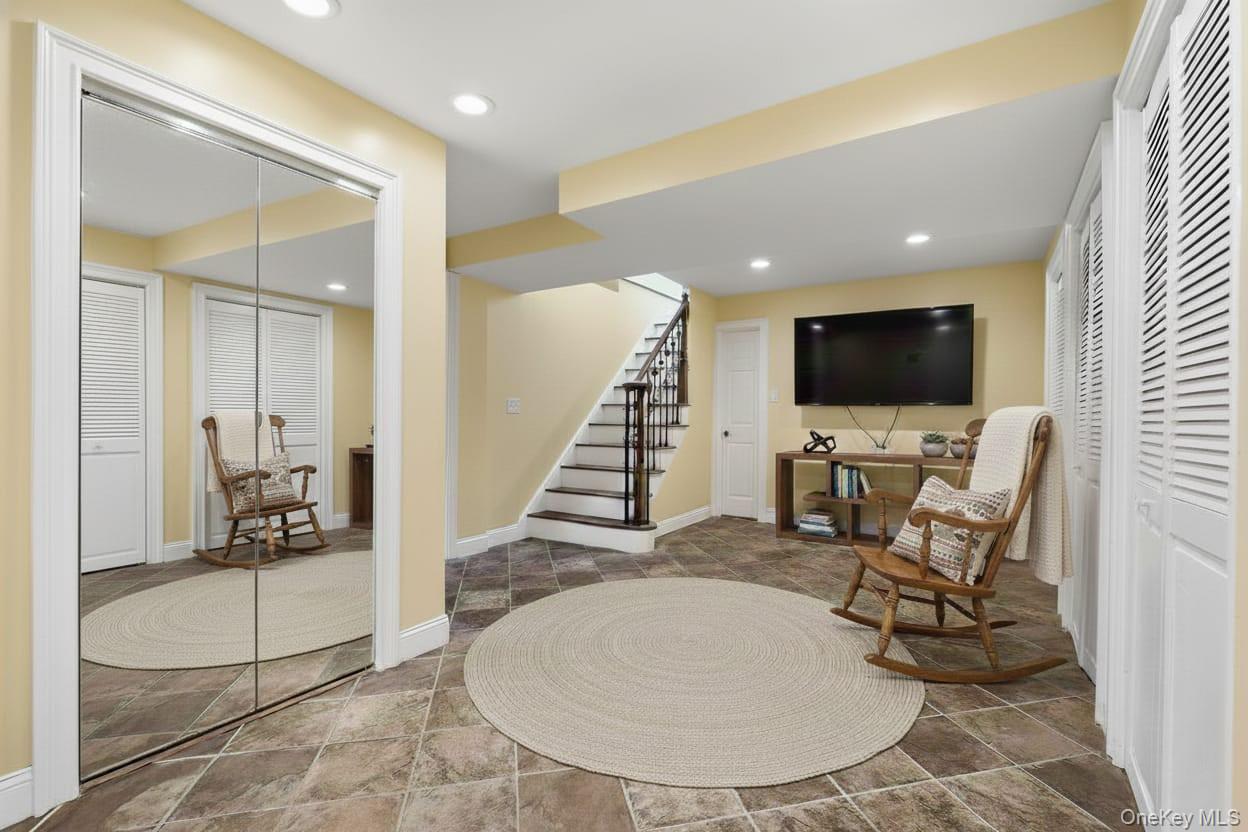 #18 photo, 31 Cardoza Avenue, Mohegan Lake , NY 10547