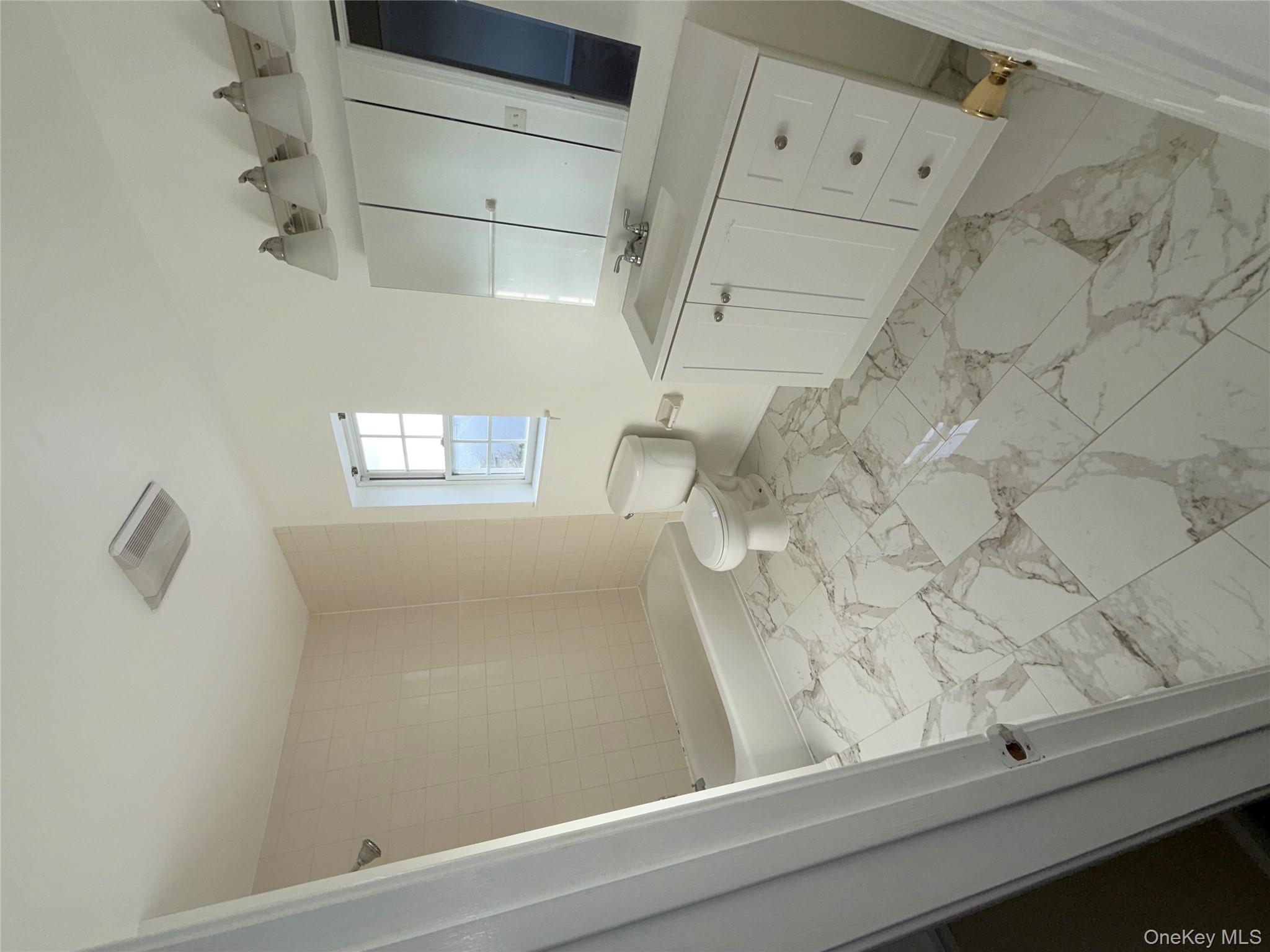 #11 photo, 219 Marylou Avenue, 뉴욕주 Yonkers , NY 10703