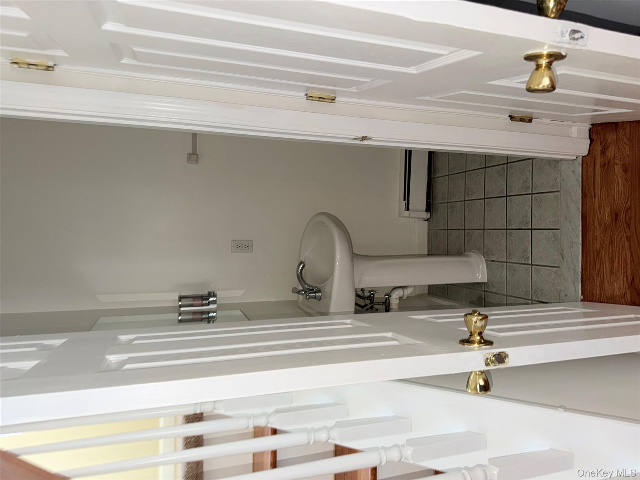 #7 photo, 219 Marylou Avenue, 뉴욕주 Yonkers , NY 10703