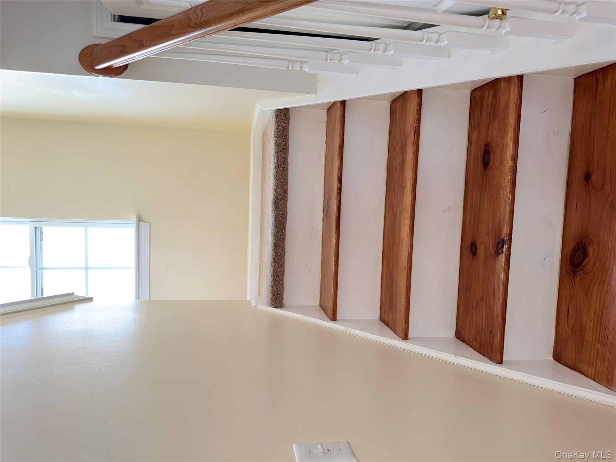 #9 photo, 219 Marylou Avenue, 뉴욕주 Yonkers , NY 10703