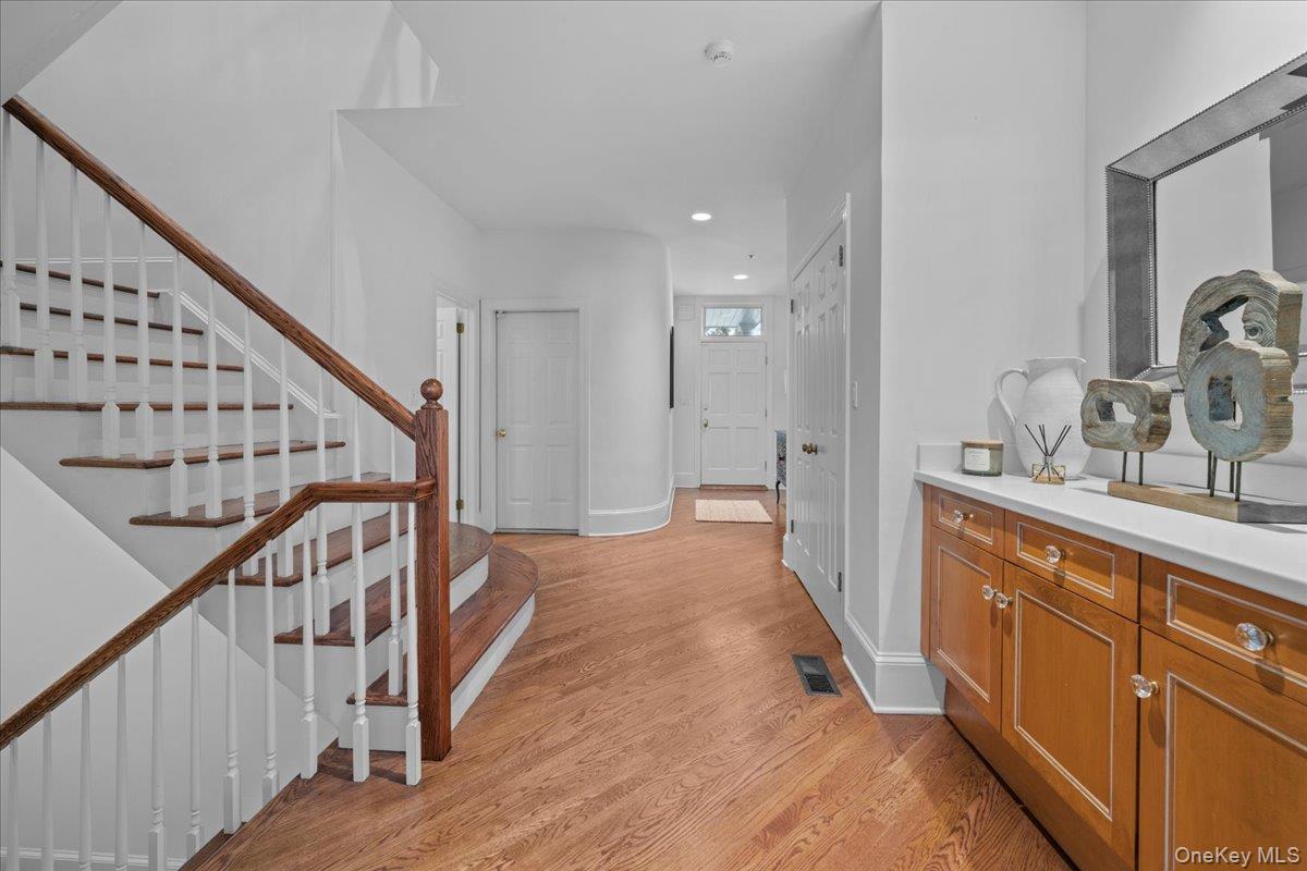 #13 photo, 10 Old Jackson Avenue, Hastings-on-Hudson , NY 10706