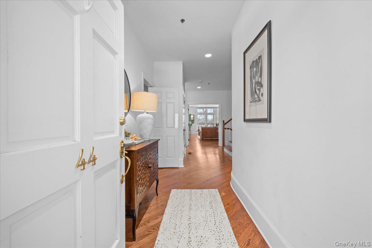 #2 photo, 10 Old Jackson Avenue, Hastings-on-Hudson , NY 10706