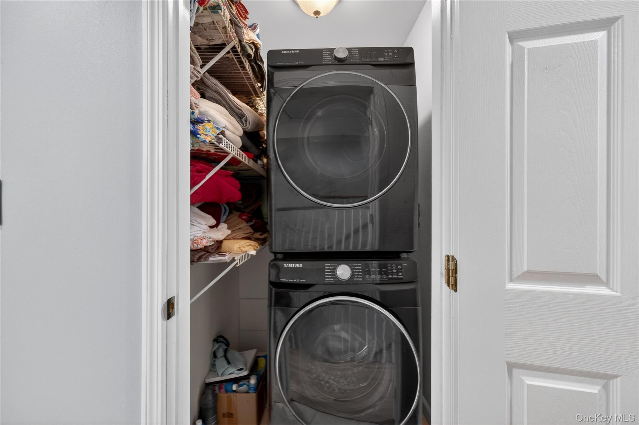 #18 photo, 246 Robinson Avenue, Newburgh , NY 12550