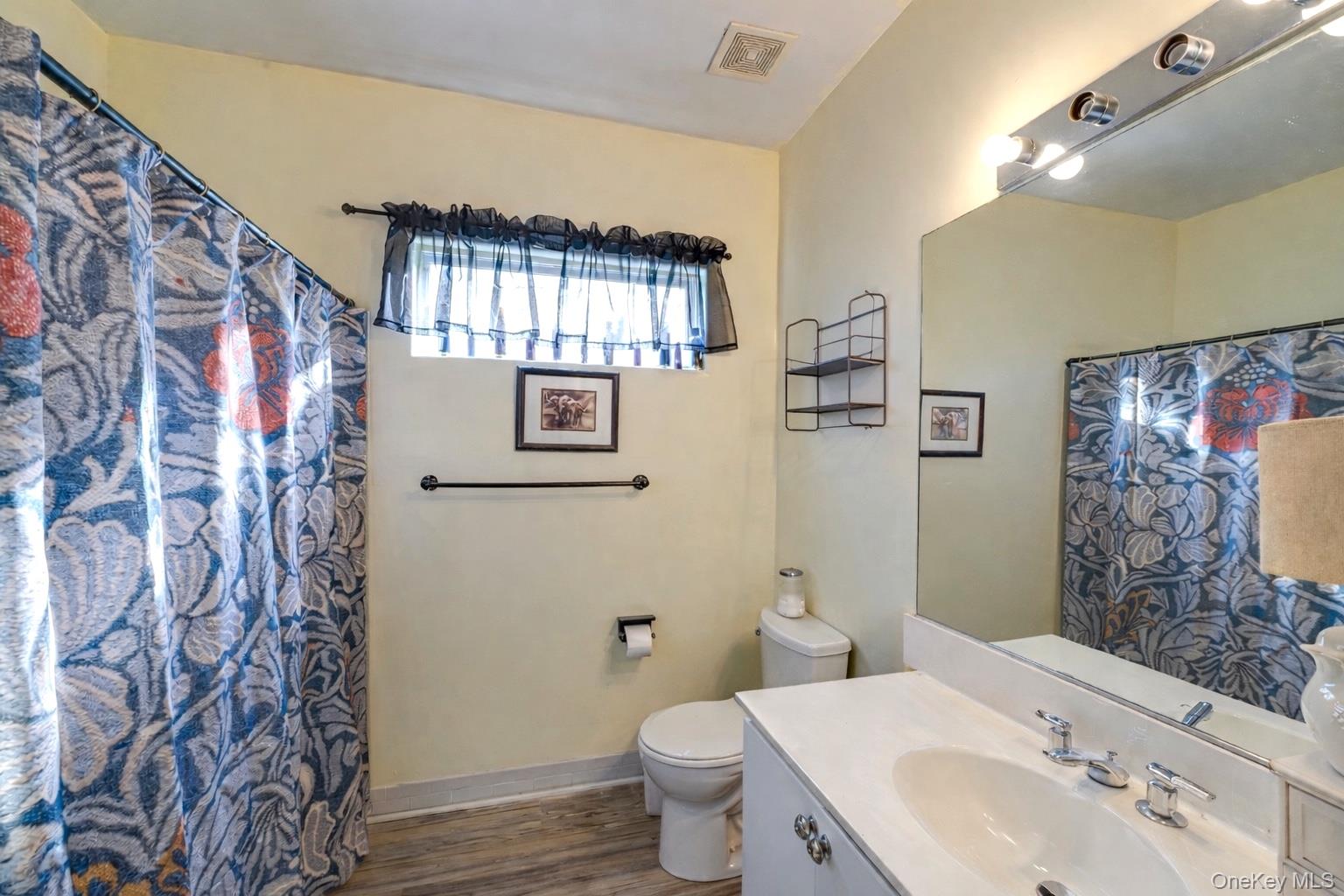 #9 photo, 408 Leisure Drive, Ridge , NY 11961