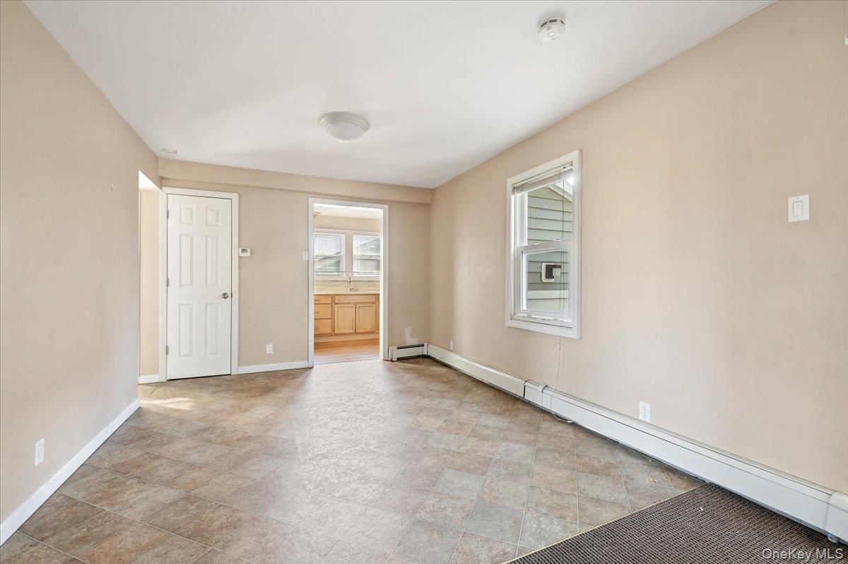 #7 photo, 8 Garfield Avenue, 长岛 Farmingdale , NY 11735