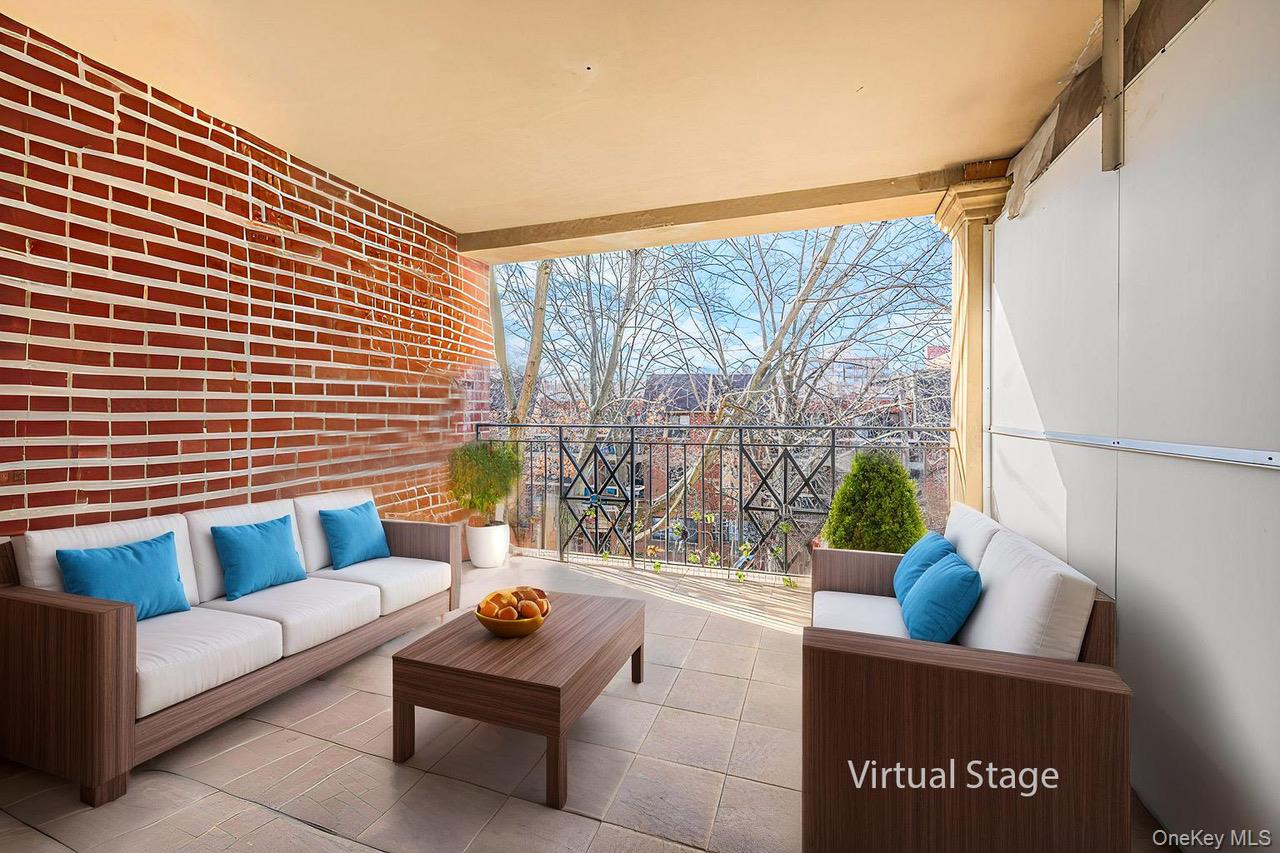 #11 photo, 71-19 162nd Street, Flushing , NY 11365