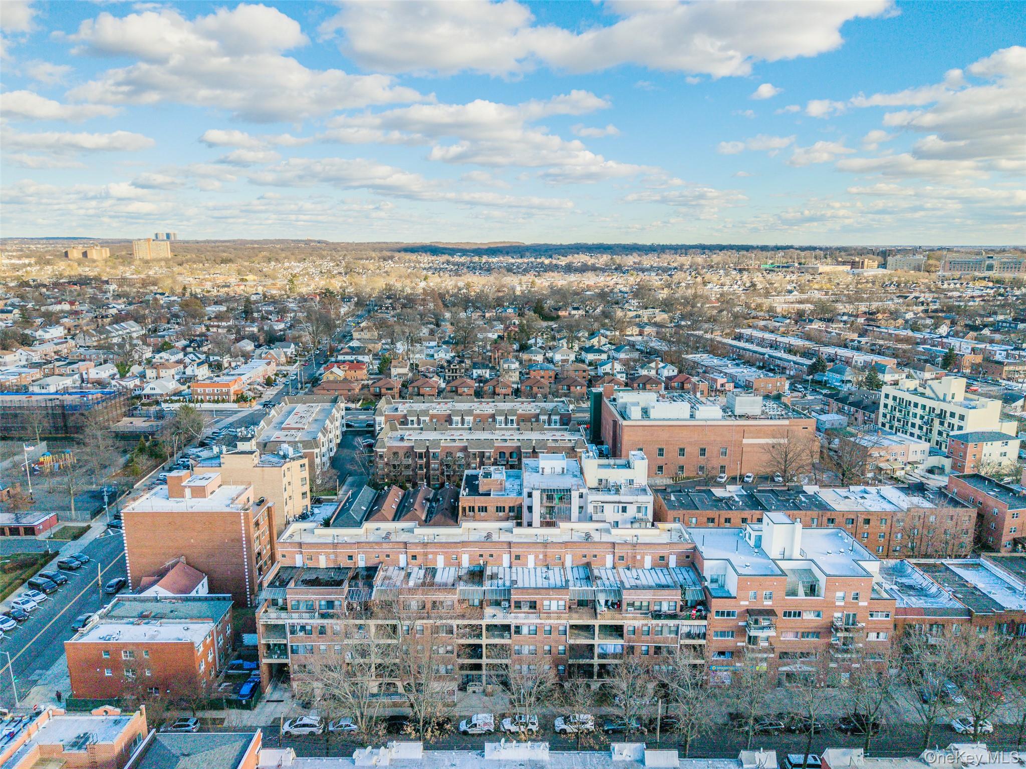 #14 photo, 71-19 162nd Street, Flushing , NY 11365