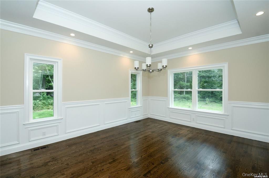 #14 photo, 4 Lotto Court, 롱 아일랜드 Lake Grove , NY 11755