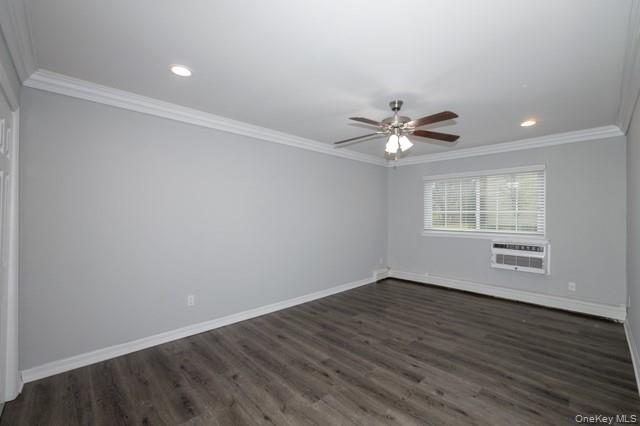 #8 photo, 656 Veterans Highway, Hauppauge , NY 11788