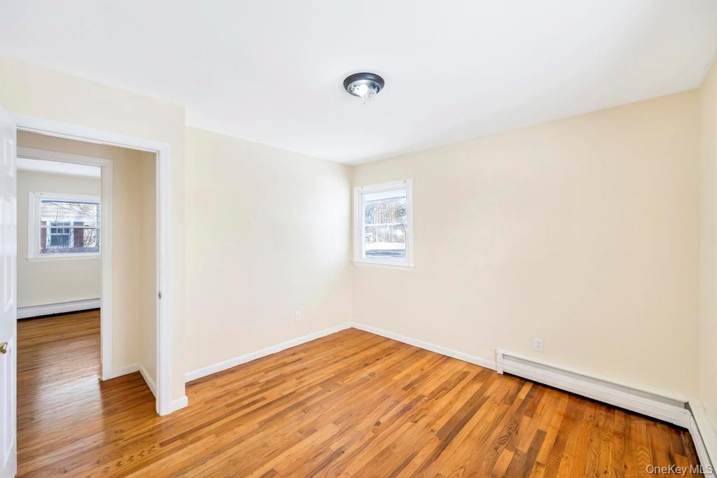 #15 photo, 3 Radburn Lane, מחוז סאפוק Port Jefferson Station , NY 11776