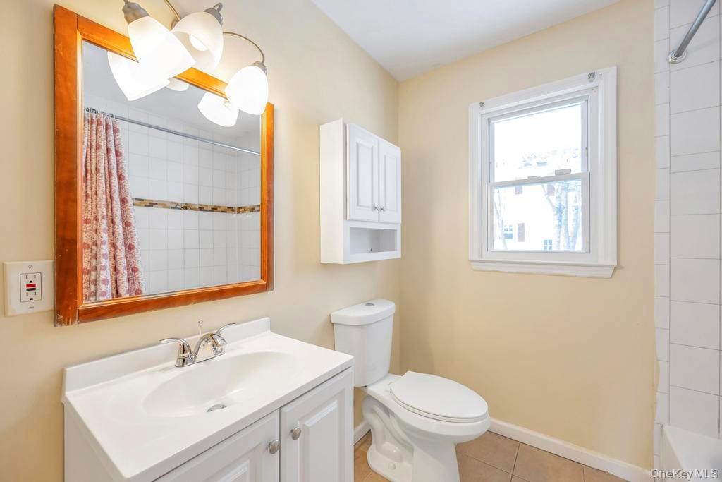 #20 photo, 3 Radburn Lane, מחוז סאפוק Port Jefferson Station , NY 11776