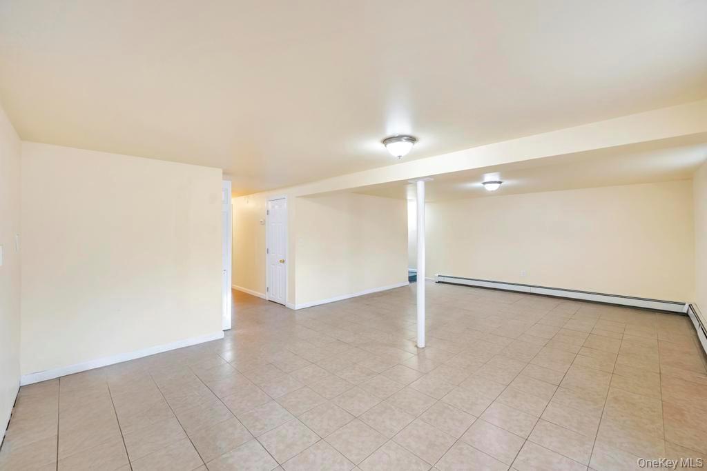 #22 photo, 3 Radburn Lane, מחוז סאפוק Port Jefferson Station , NY 11776