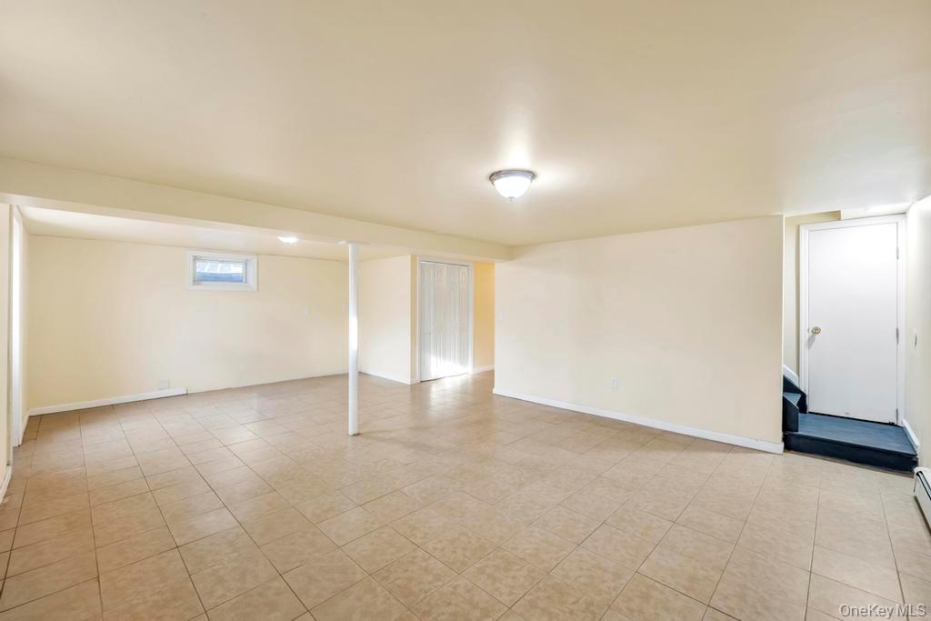 #23 photo, 3 Radburn Lane, מחוז סאפוק Port Jefferson Station , NY 11776