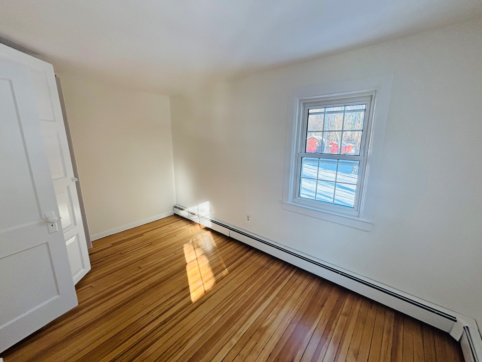 #10 photo, Hegemens Ln, नासाउ काउंटी Glen Head , NY 11545