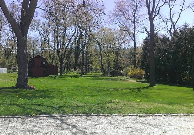 #12 photo, Hegemens Ln, नासाउ काउंटी Glen Head , NY 11545