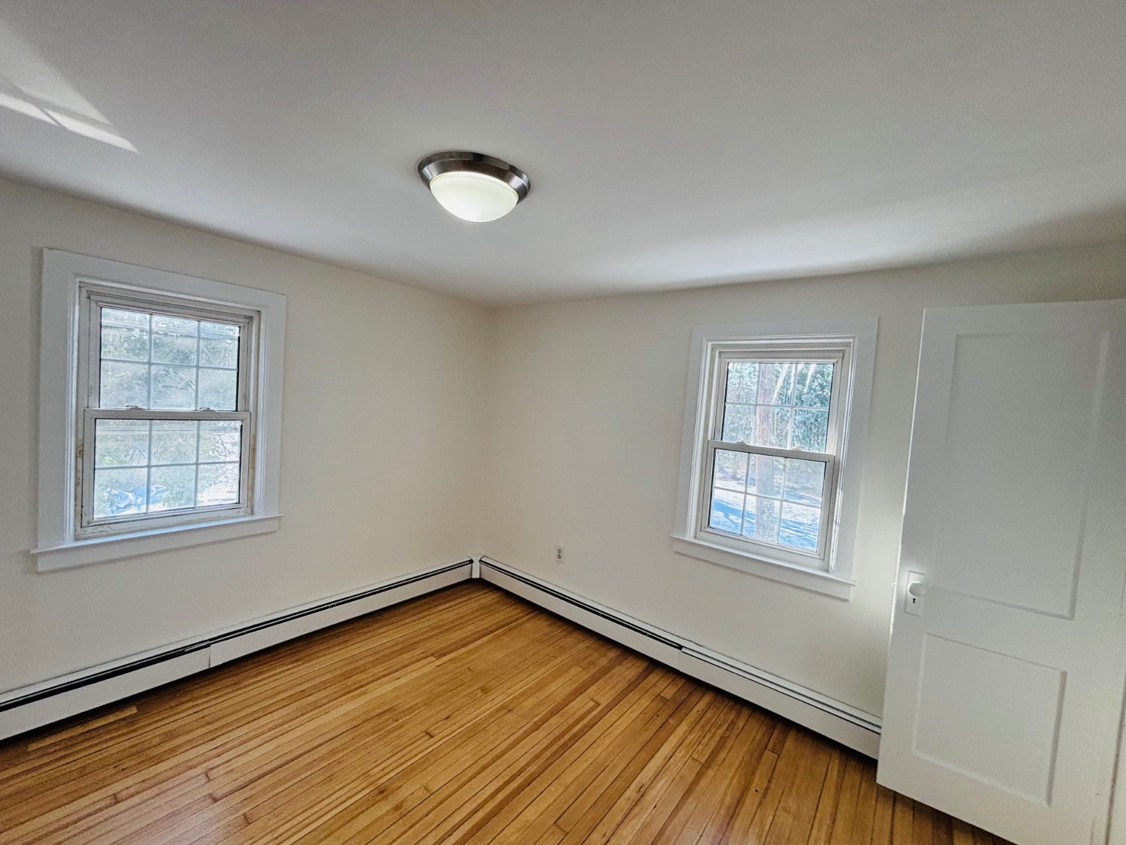 #7 photo, Hegemens Ln, नासाउ काउंटी Glen Head , NY 11545