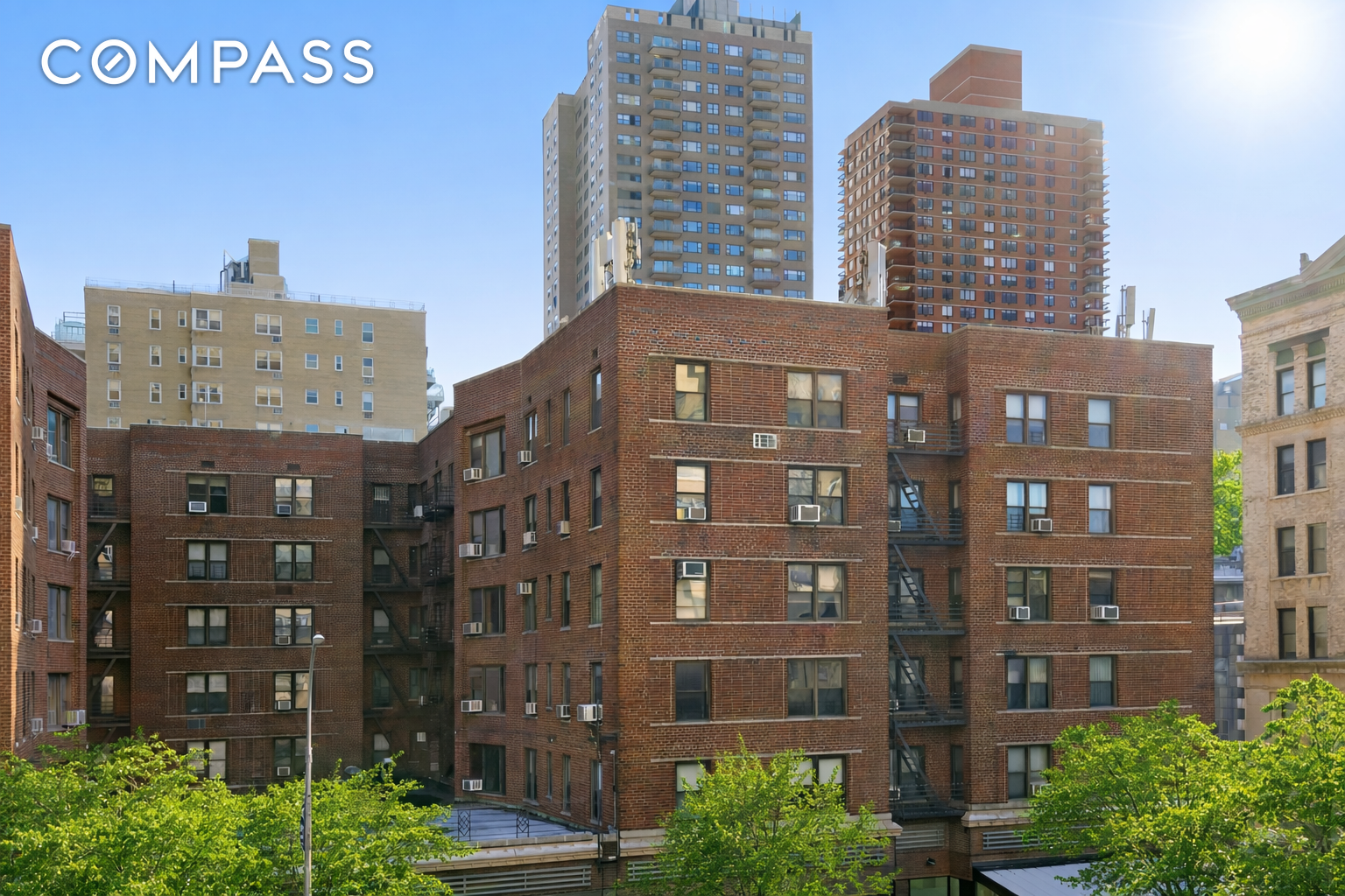 #5 photo, 20 E 9th Street, ম্যানহাটন Greenwich Village , NY 10003