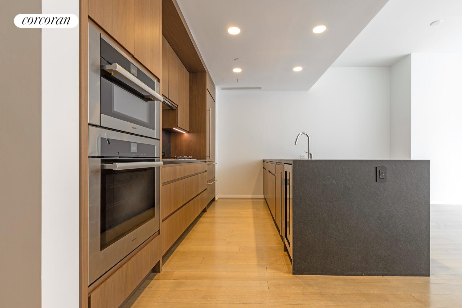 #5 photo, 50 WEST Street, 맨해튼 Financial District , NY 10006