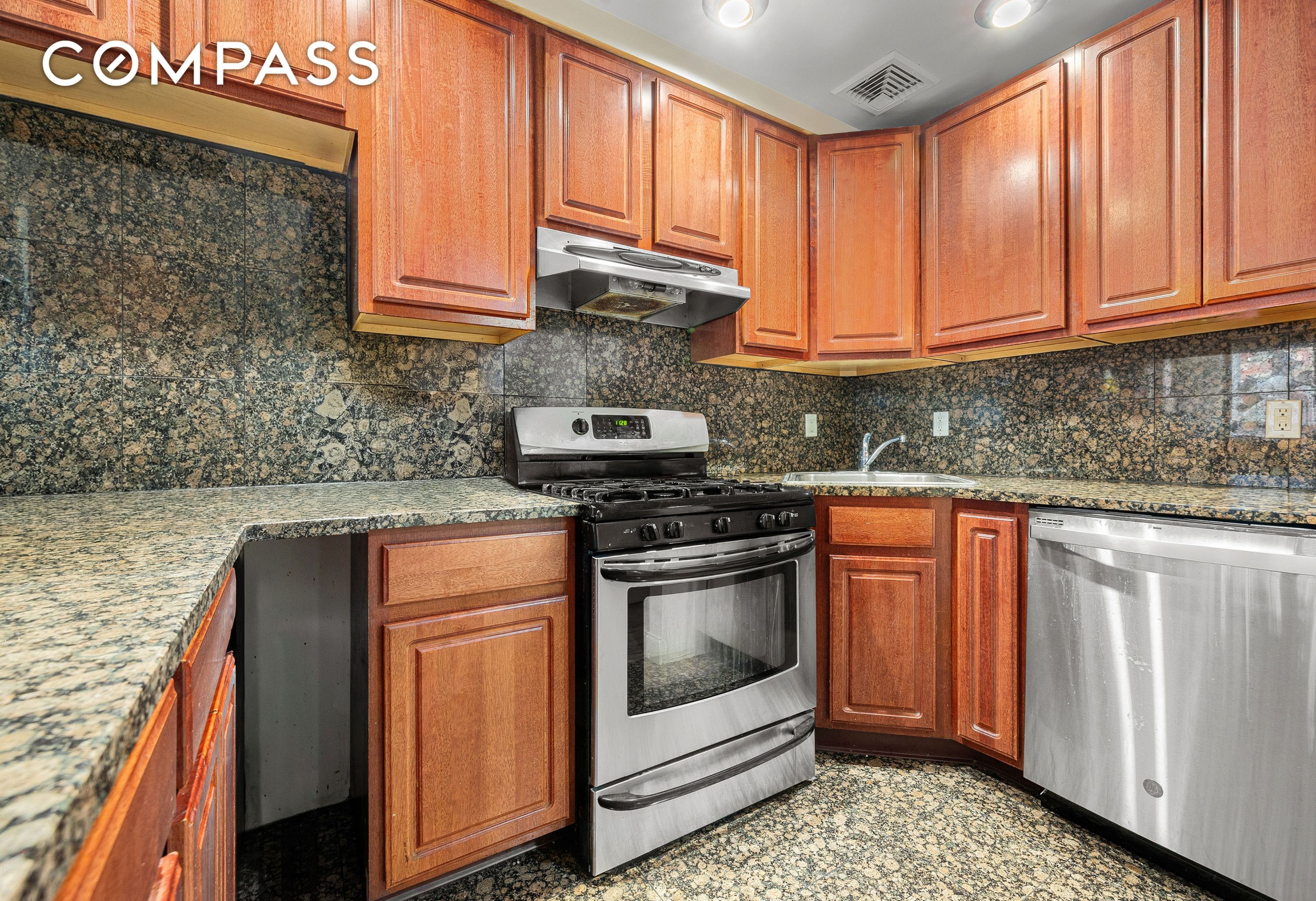 #7 photo, 518 W 149th Street, 曼哈頓 北曼哈顿 Hamilton Heights , NY 10031