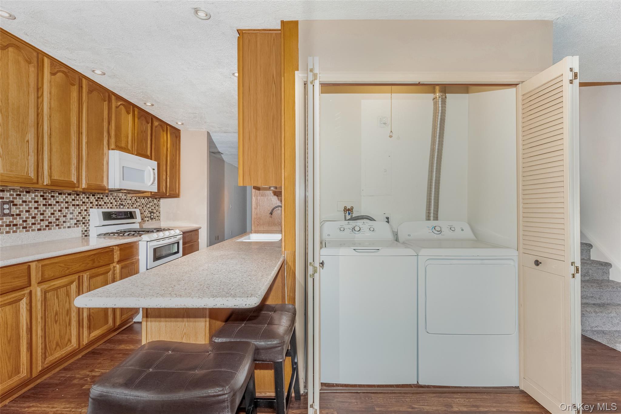 #14 photo, 1907 Magnolia Walk, 뉴욕주 Poughkeepsie , NY 12603