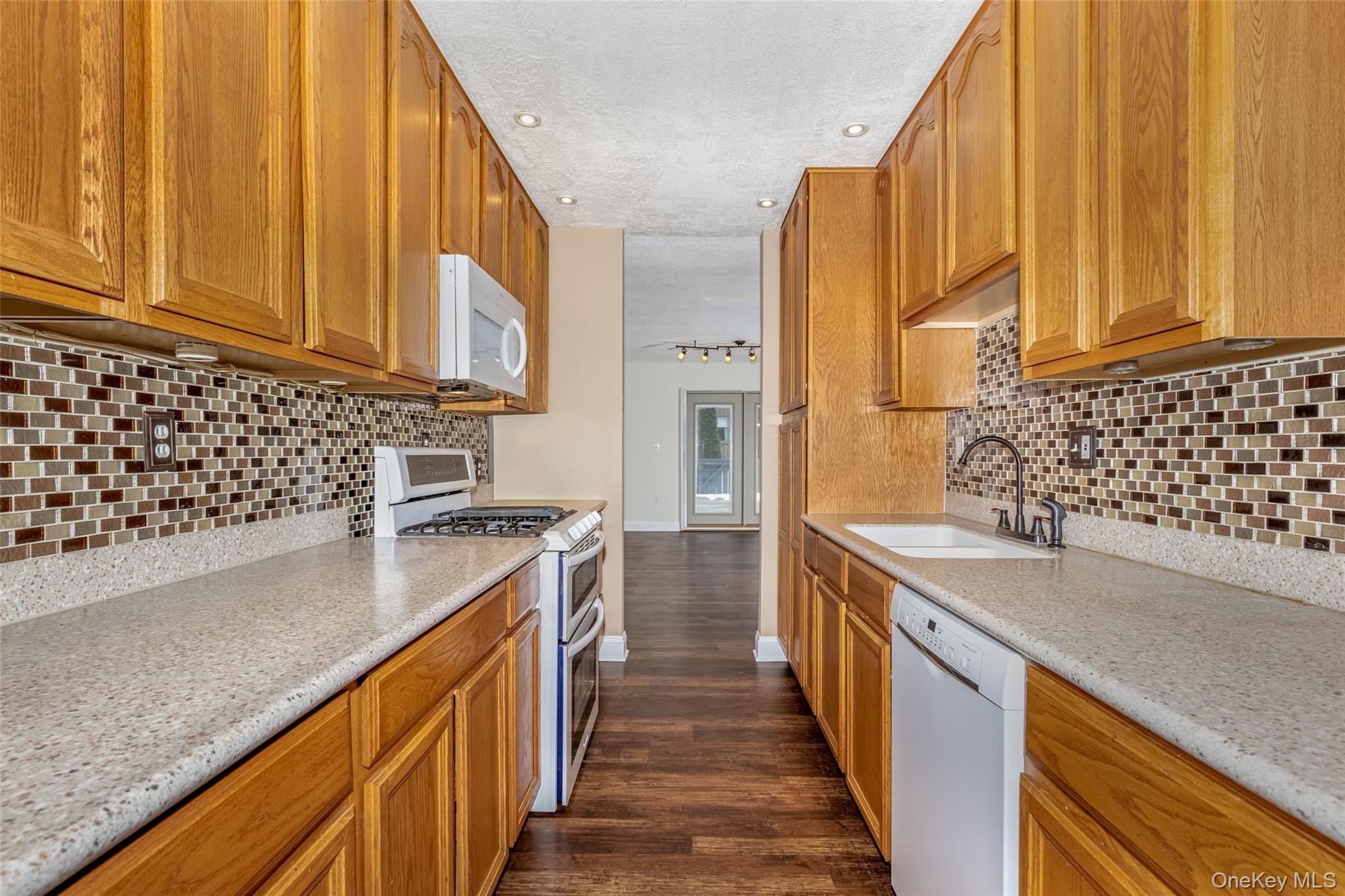 #5 photo, 1907 Magnolia Walk, 뉴욕주 Poughkeepsie , NY 12603